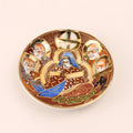 Japans Satsuma-Stijl Moriage Mini Schoteltje – Showa Periode – 8,5 cm – Rijk Verguld