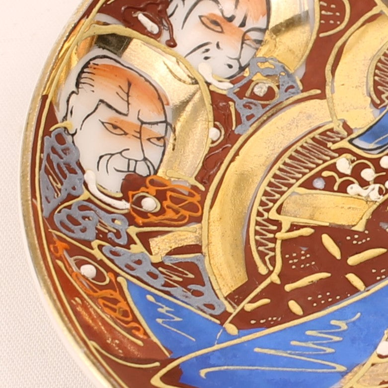 Japans Satsuma-Stijl Moriage Mini Schoteltje – Showa Periode – 8,5 cm – Rijk Verguld