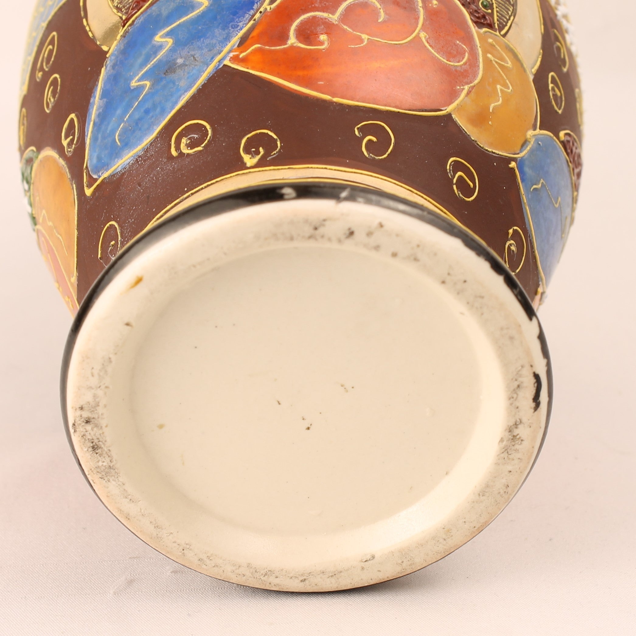 Japanse Satsuma Moriage Vaas 18cm - Handbeschilderd & Rijk Verguld - ca. 1940–1970