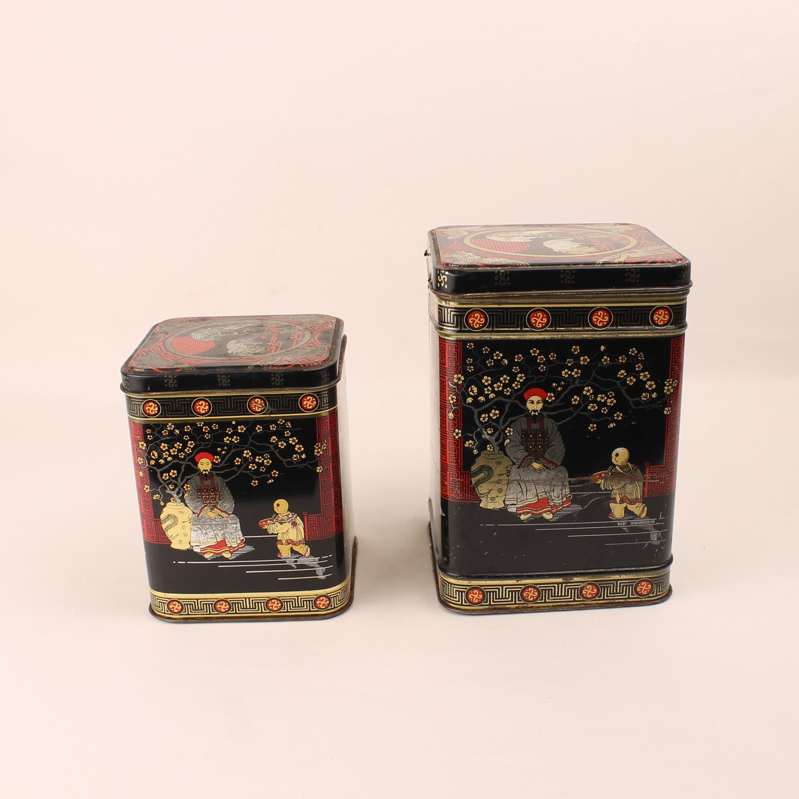 Japanese Tea Caddy Set – Black & Gold with Oriental Scenes – c. 1950–1970
