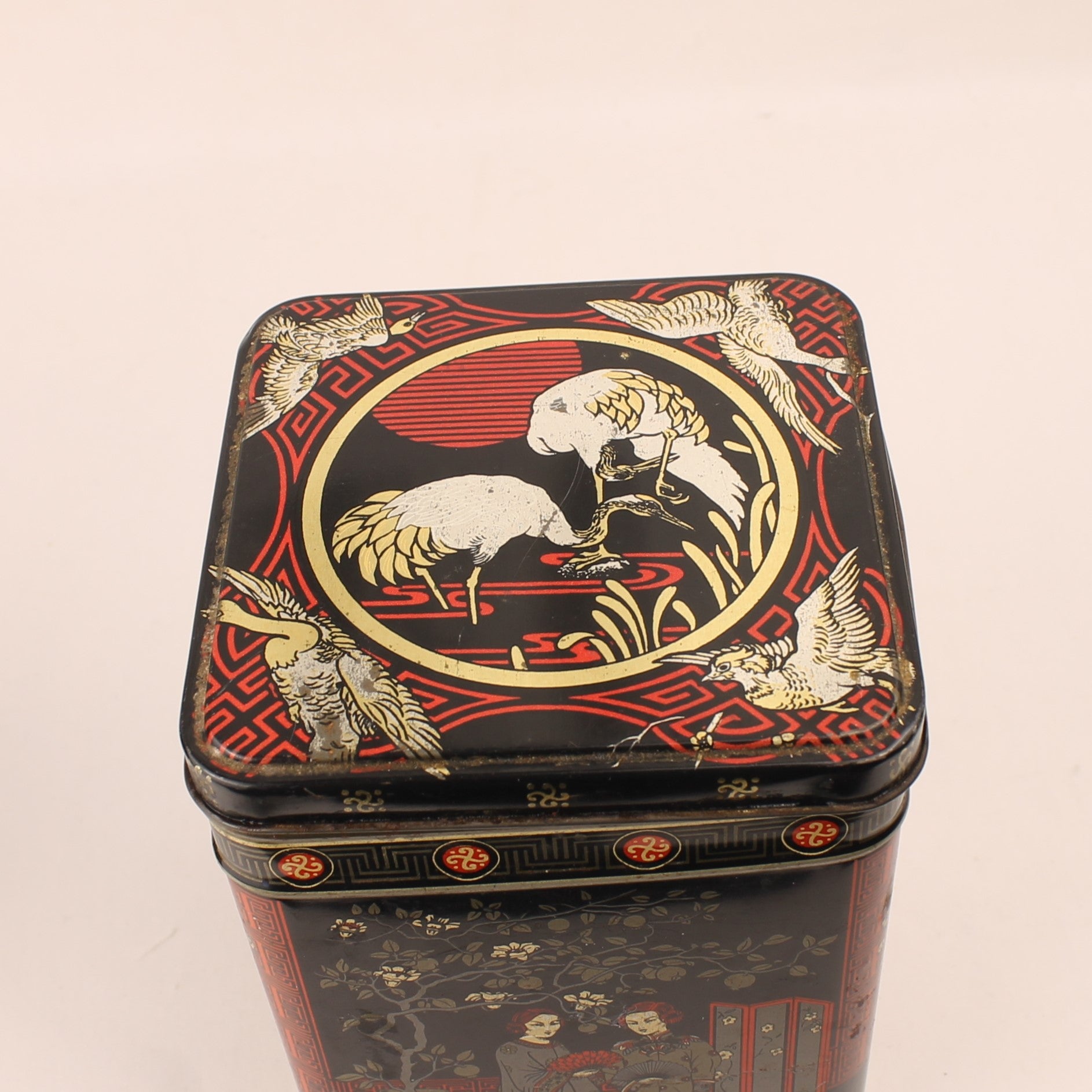 Japanese Tea Caddy Set – Black & Gold with Oriental Scenes – c. 1950–1970
