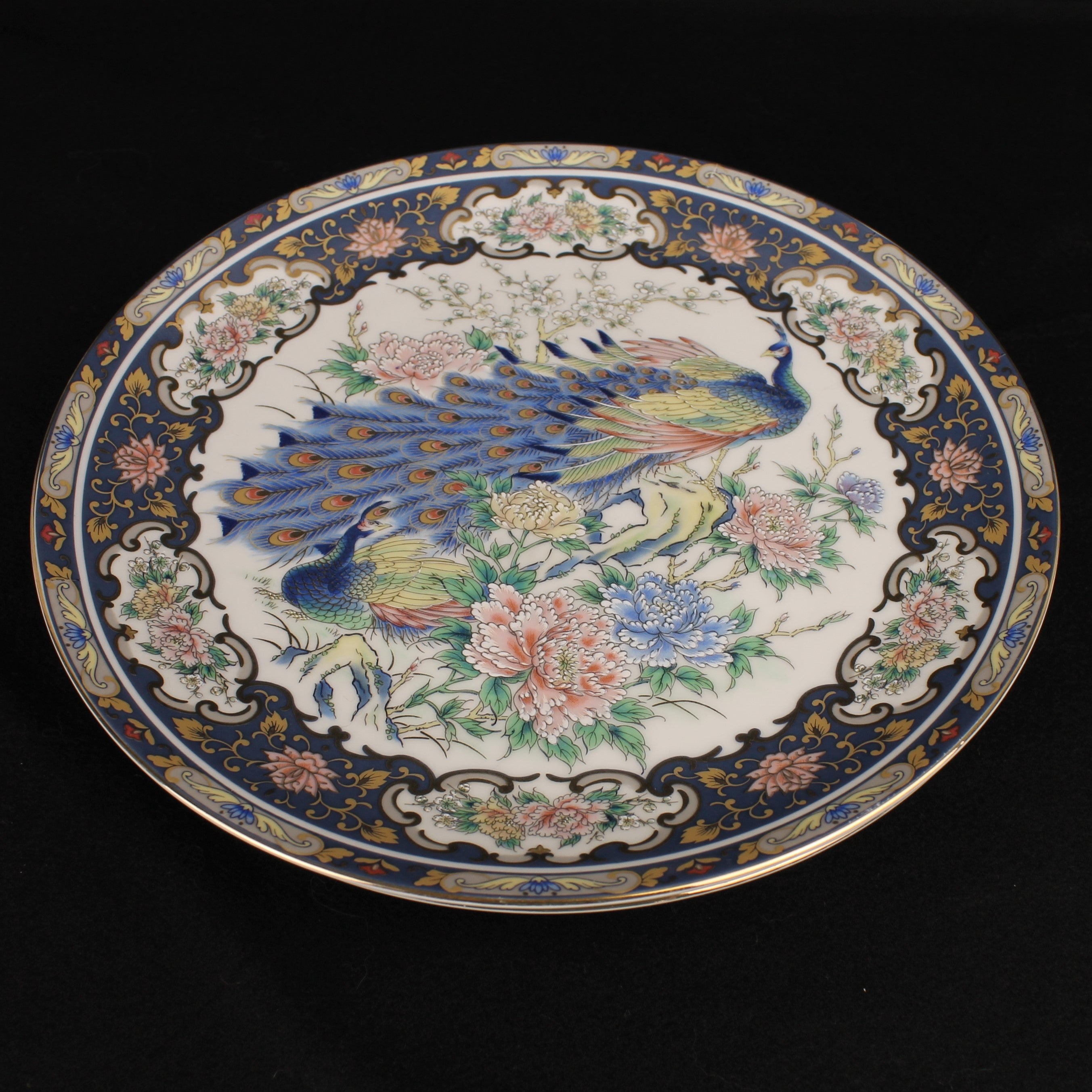 Sierborden met afbeelding Pauw en Bloemen – VAGA International – Rijk Verguld Relief Decor – 21 cm