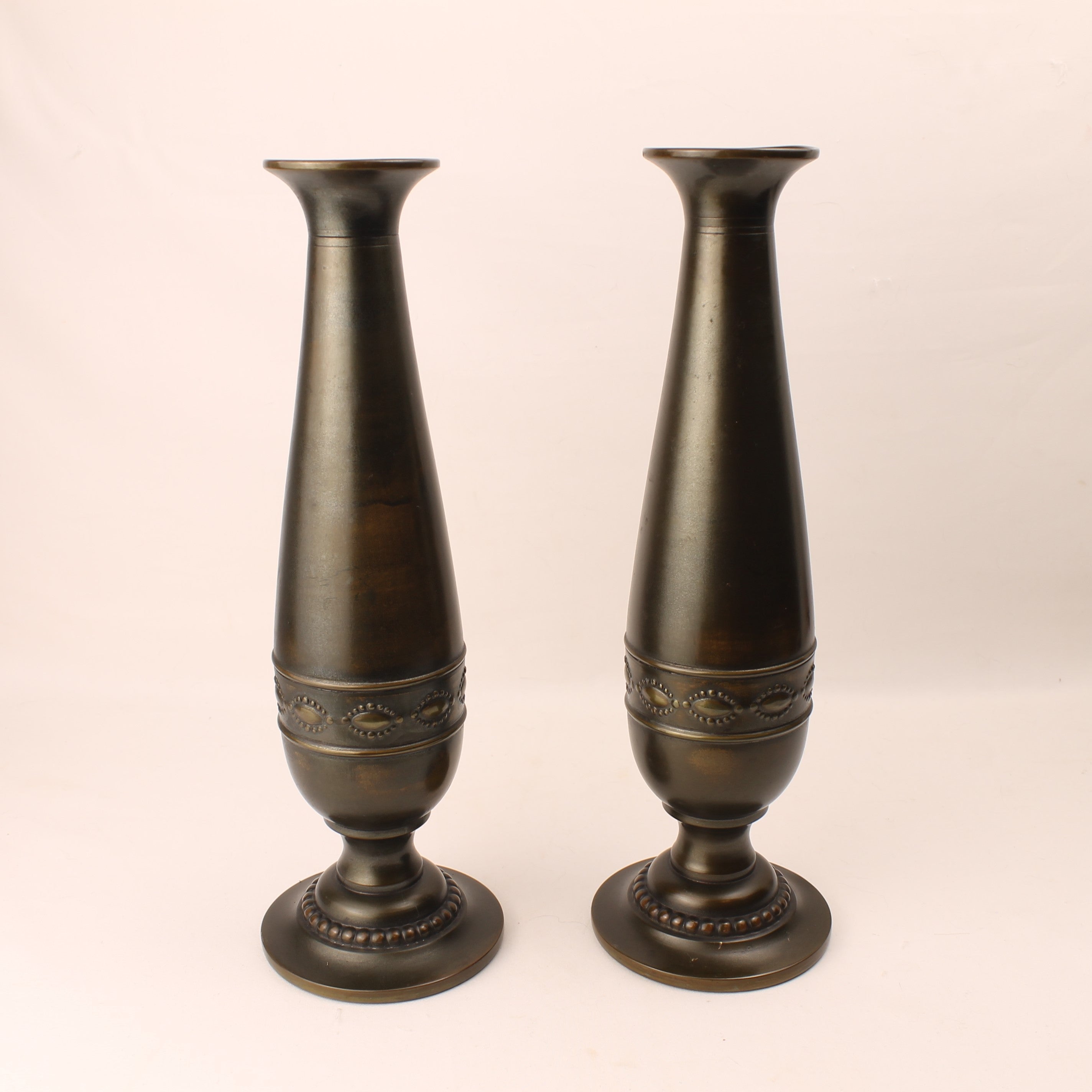 Kurz & Co Tiel Vases - Entre-deux-guerres - Laiton - Modèle 1375 - Lot de 2 - 29 cm