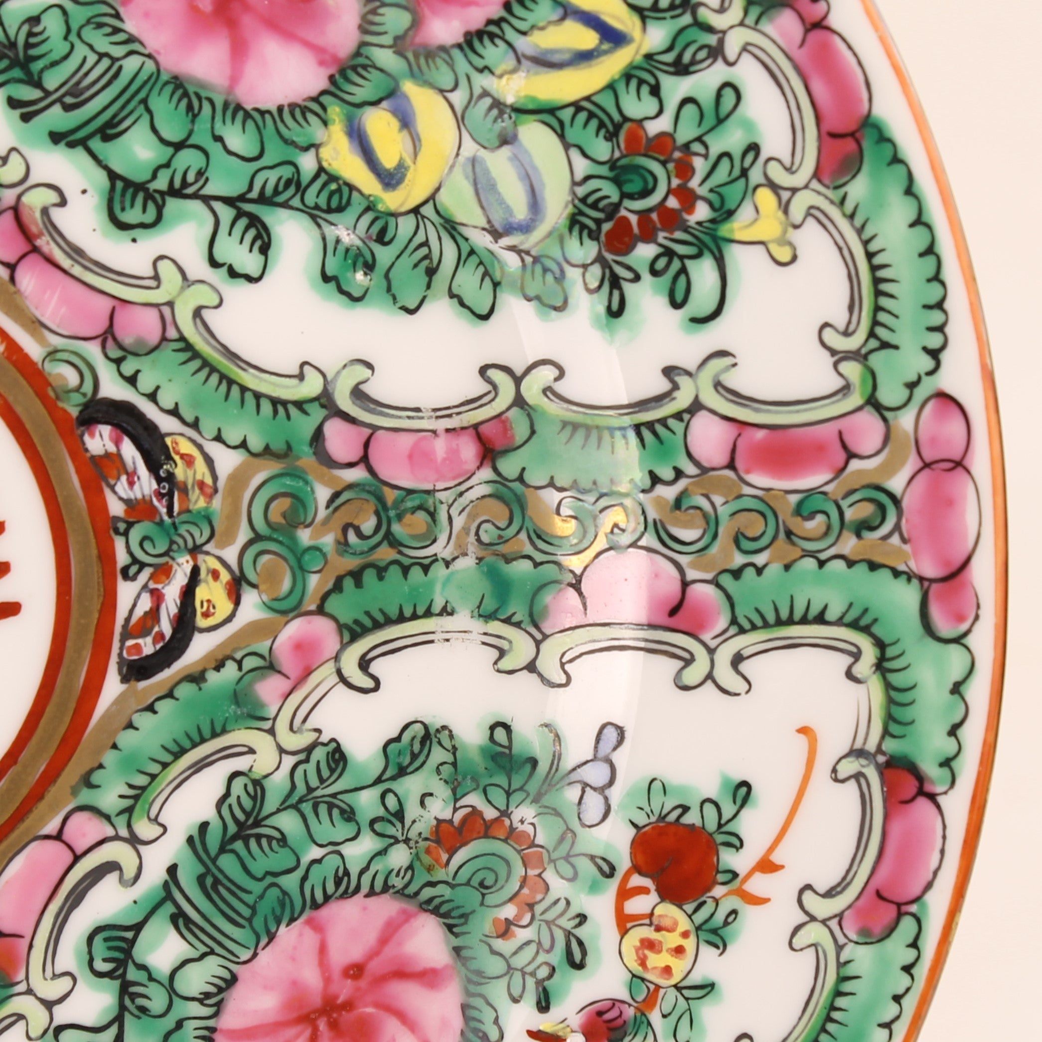 Chinees Famille Rose Bord – Canton Stijl Porselein met Vogels & Bloemen – Ø21 cm