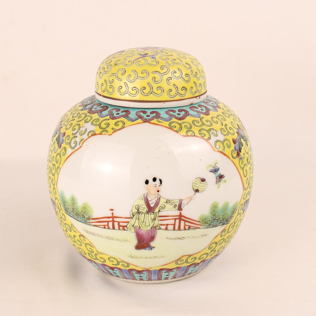 Chinees Jingdezhen Porselein Dekselpot – Gele Grond – Reliëfdecor