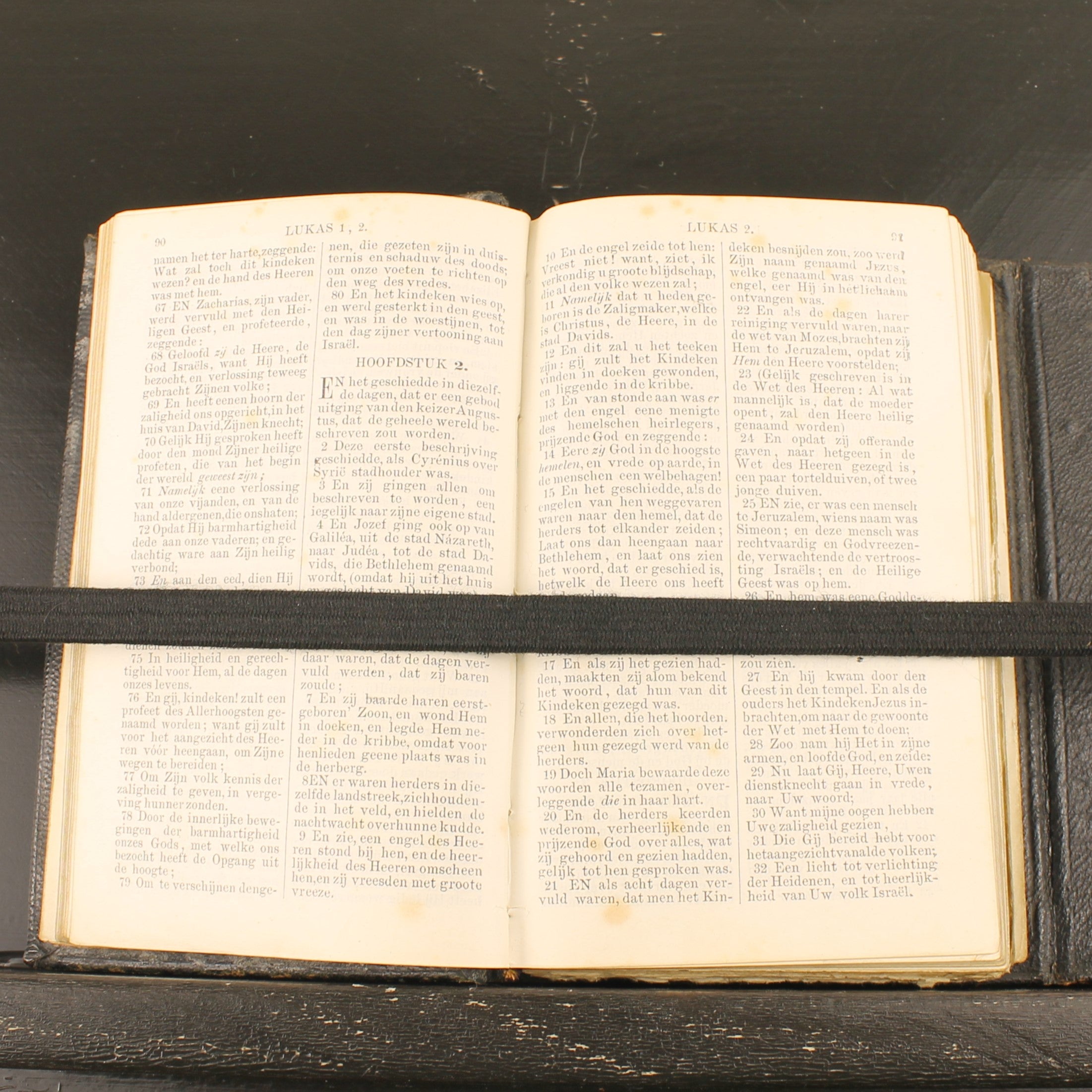 Nieuw Testament met Leren Band en Sluitflap – A. Jongbloed Leeuwarden (ca. 1860–1890)