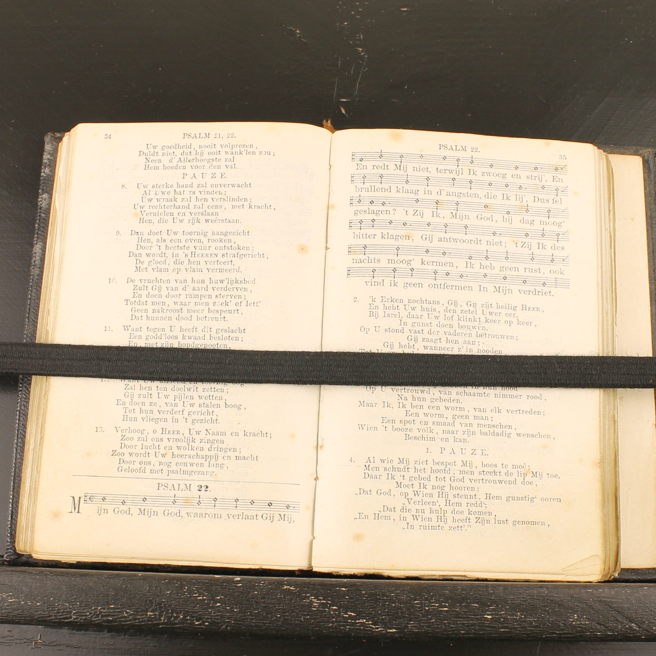 Nieuw Testament met Leren Band en Sluitflap – A. Jongbloed Leeuwarden (ca. 1860–1890)