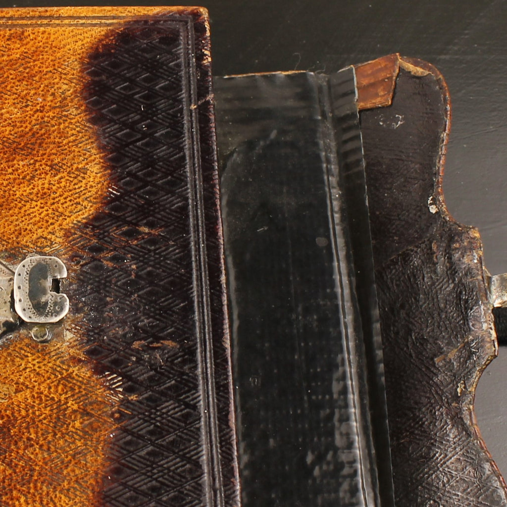 Nieuwe Testament (Statenvertaling) - Zakbijbeltje met Zilveren Sluiting en Goudsnede - 1870 Haarlem