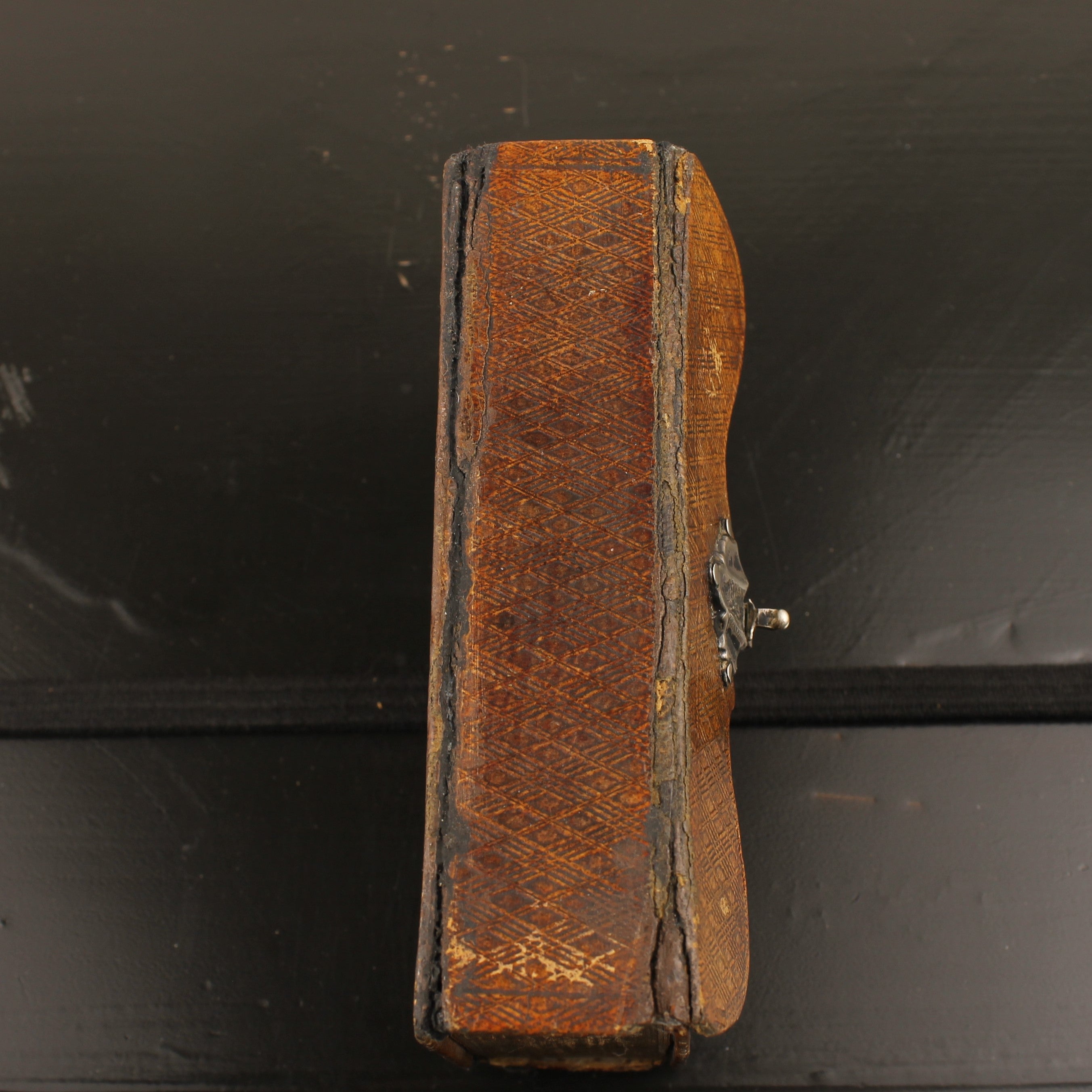 Nieuwe Testament (Statenvertaling) - Zakbijbeltje met Zilveren Sluiting en Goudsnede - 1870 Haarlem