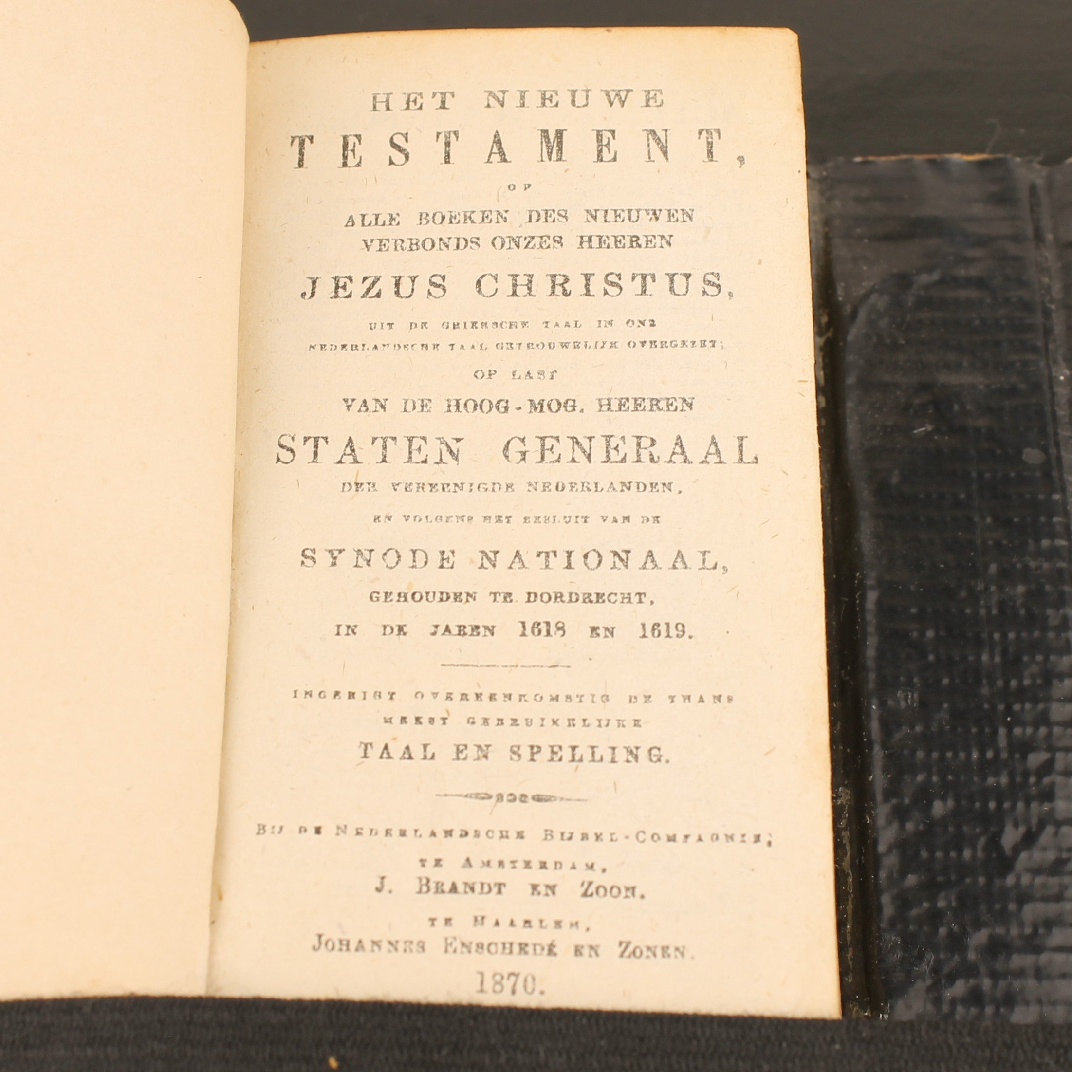 Nieuwe Testament (Statenvertaling) - Zakbijbeltje met Zilveren Sluiting en Goudsnede - 1870 Haarlem