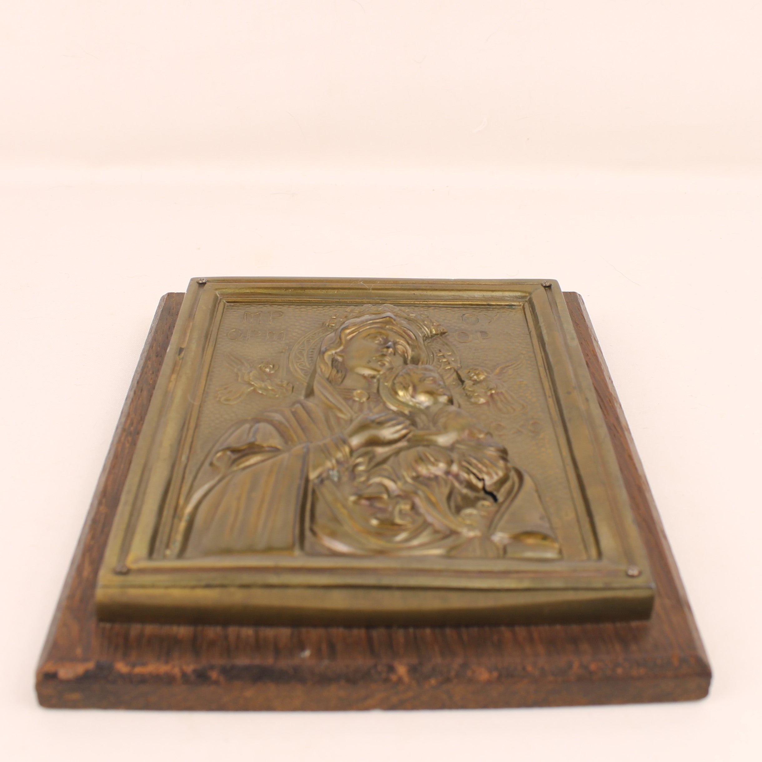 Religieuze Icoon – Maria met Kind – Byzantijnse Stijl Reliëf (ca. 1940–1970)