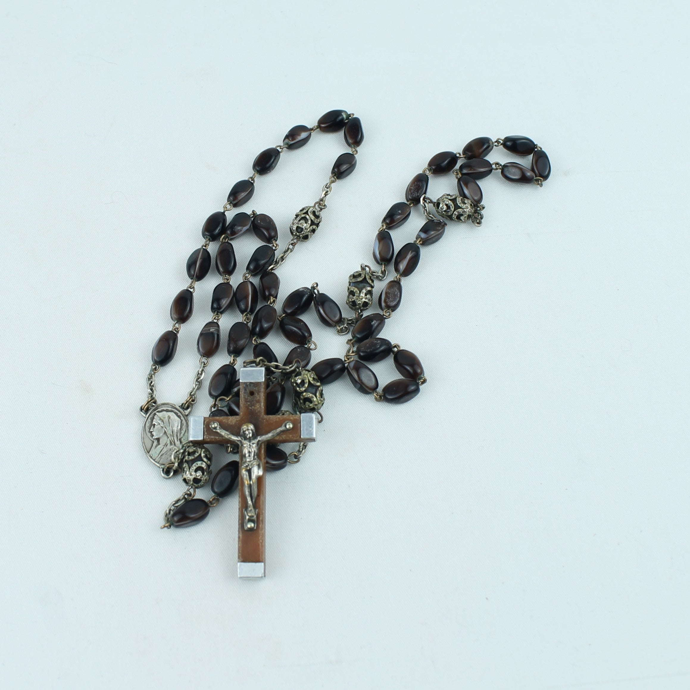 Katholieke Rozenkrans – Donkere Glaskralen met Crucifix