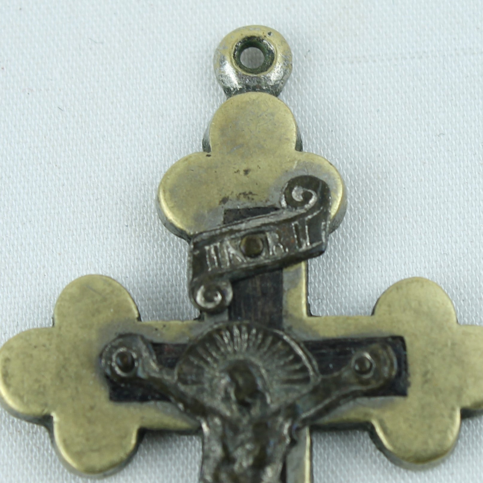 Katholieke Crucifix Hanger – Messing & Corpus – ca. 1900