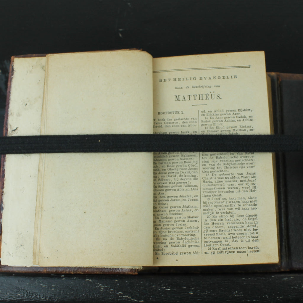 Nieuw Testament (Statenvertaling) - Zakbijbeltje met Sluiting - Haarlem 1885