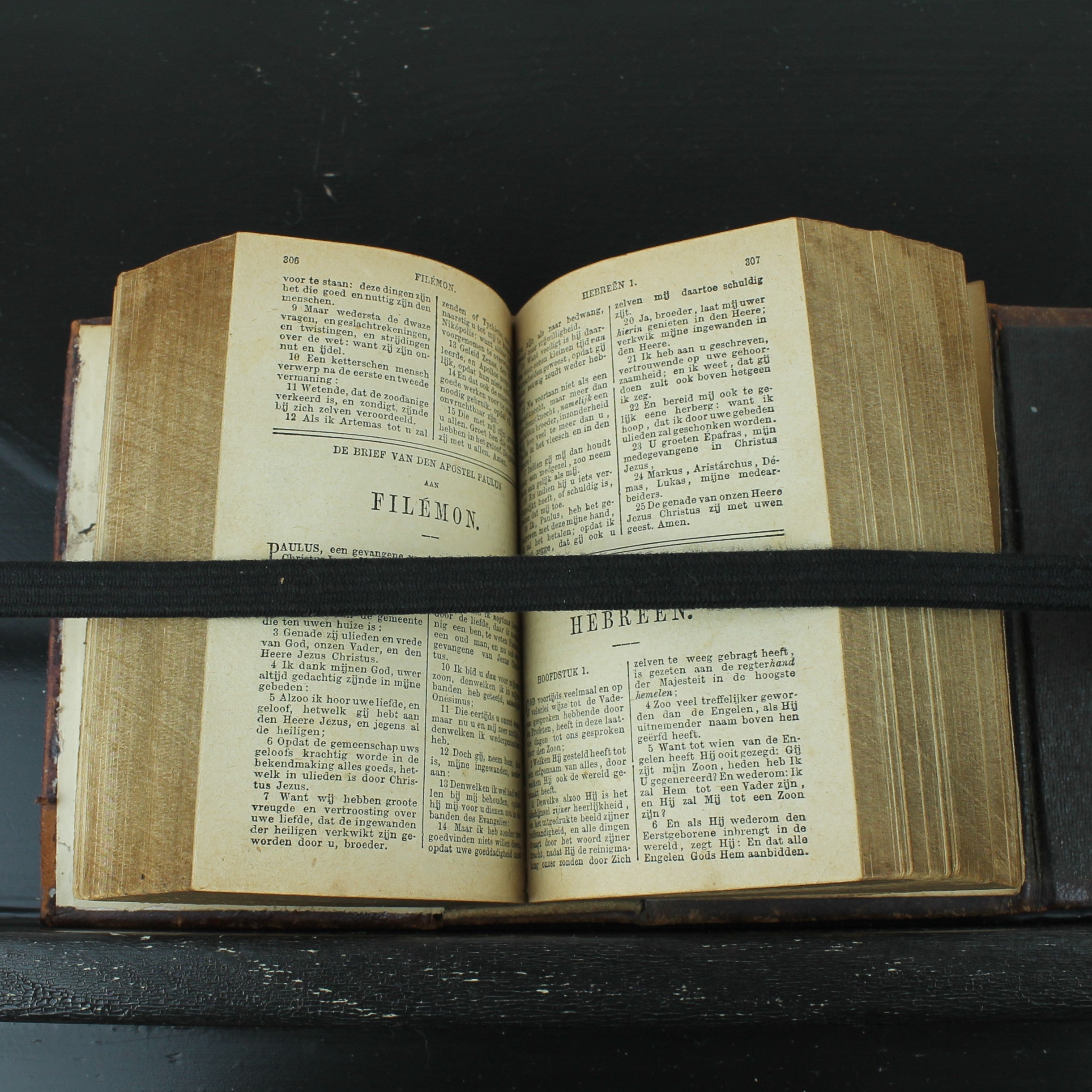 Nieuw Testament (Statenvertaling) - Zakbijbeltje met Sluiting - Haarlem 1885