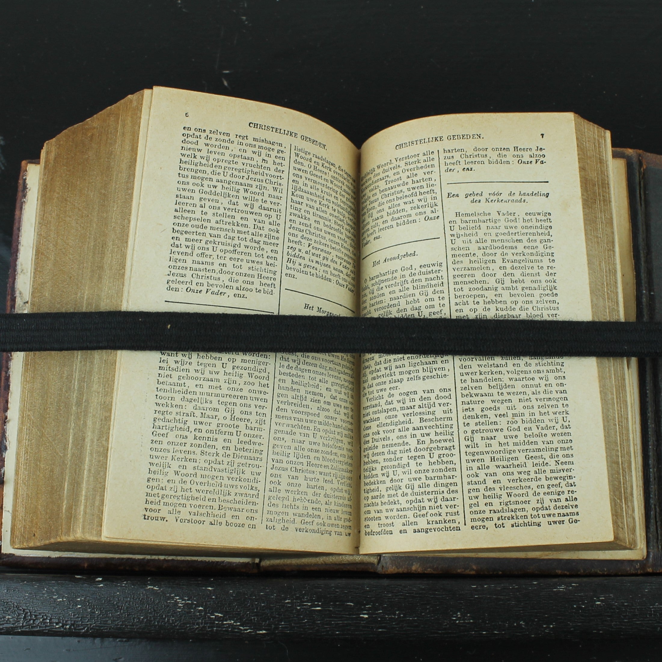 Nieuw Testament (Statenvertaling) - Zakbijbeltje met Sluiting - Haarlem 1885