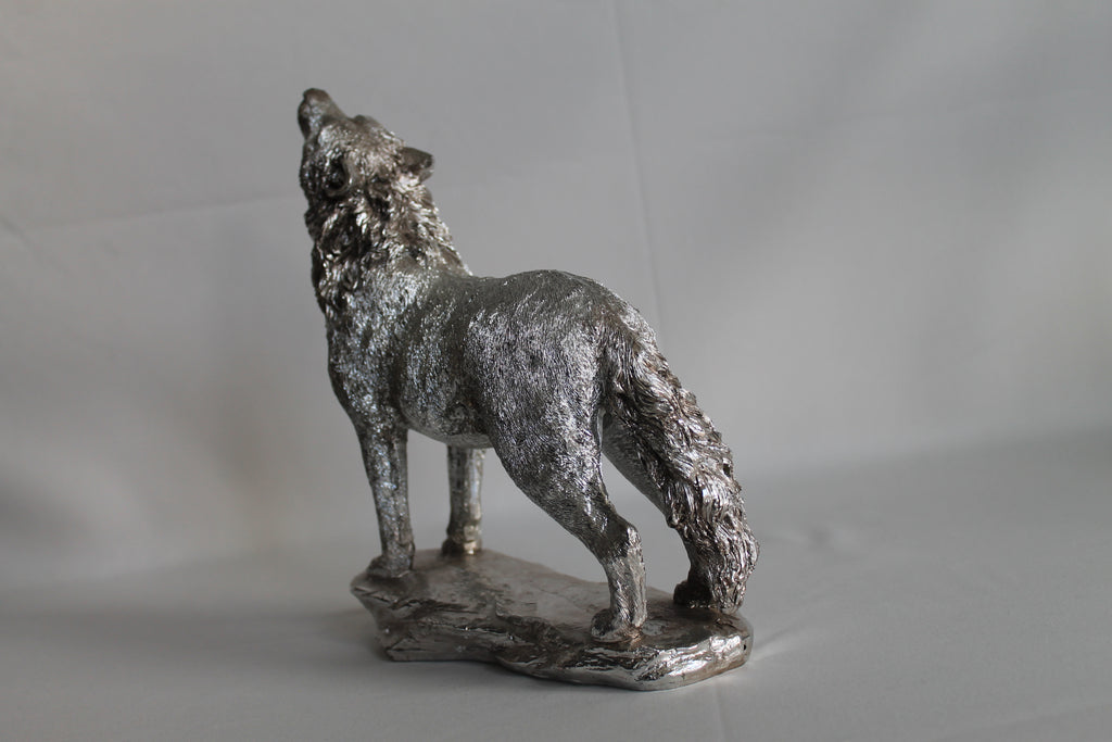 Howling Wolf | Sculpture en métal léger