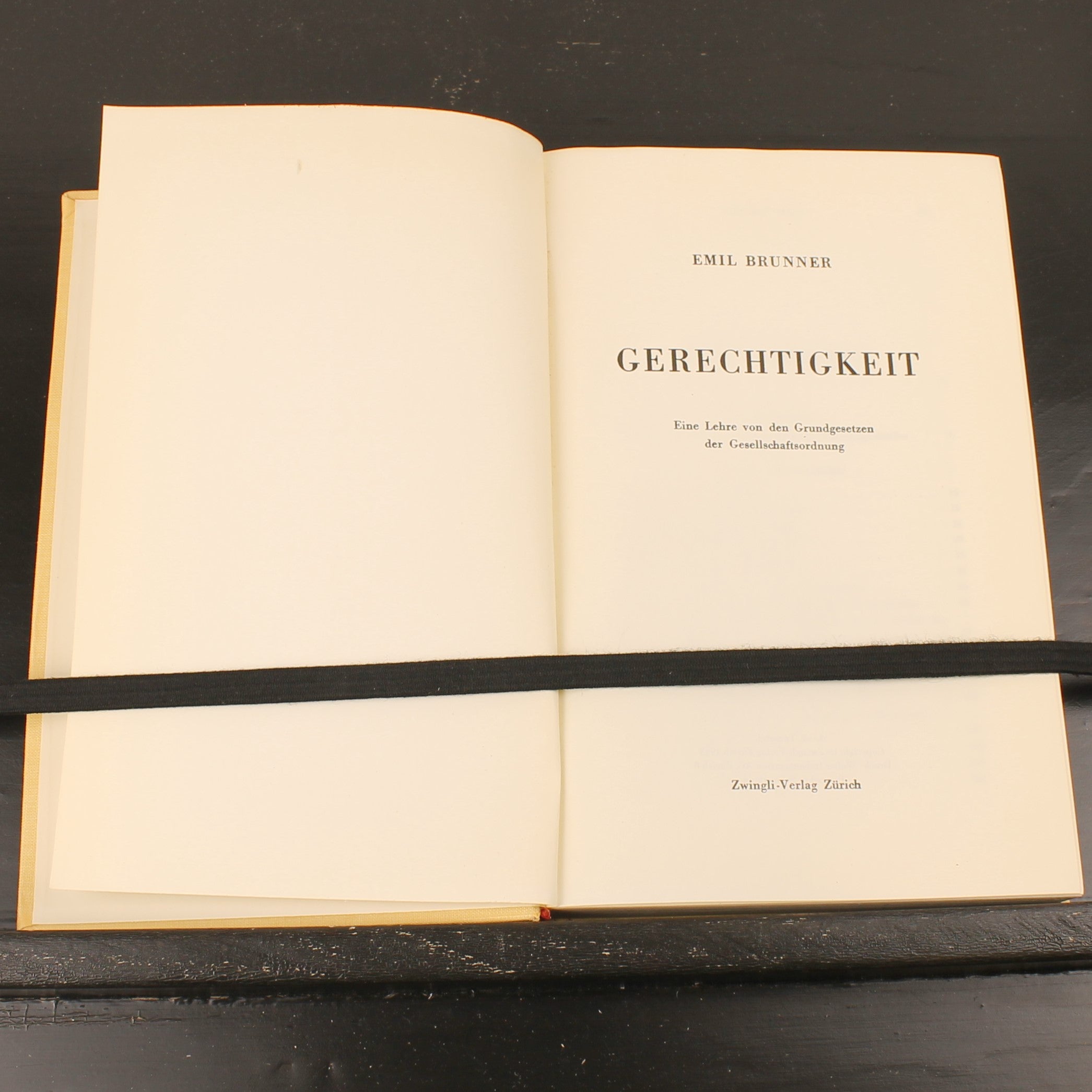 Gerechtigkeit (1943) - Emil Brunner - Zwitserse WOII Uitgave met Stofomslag