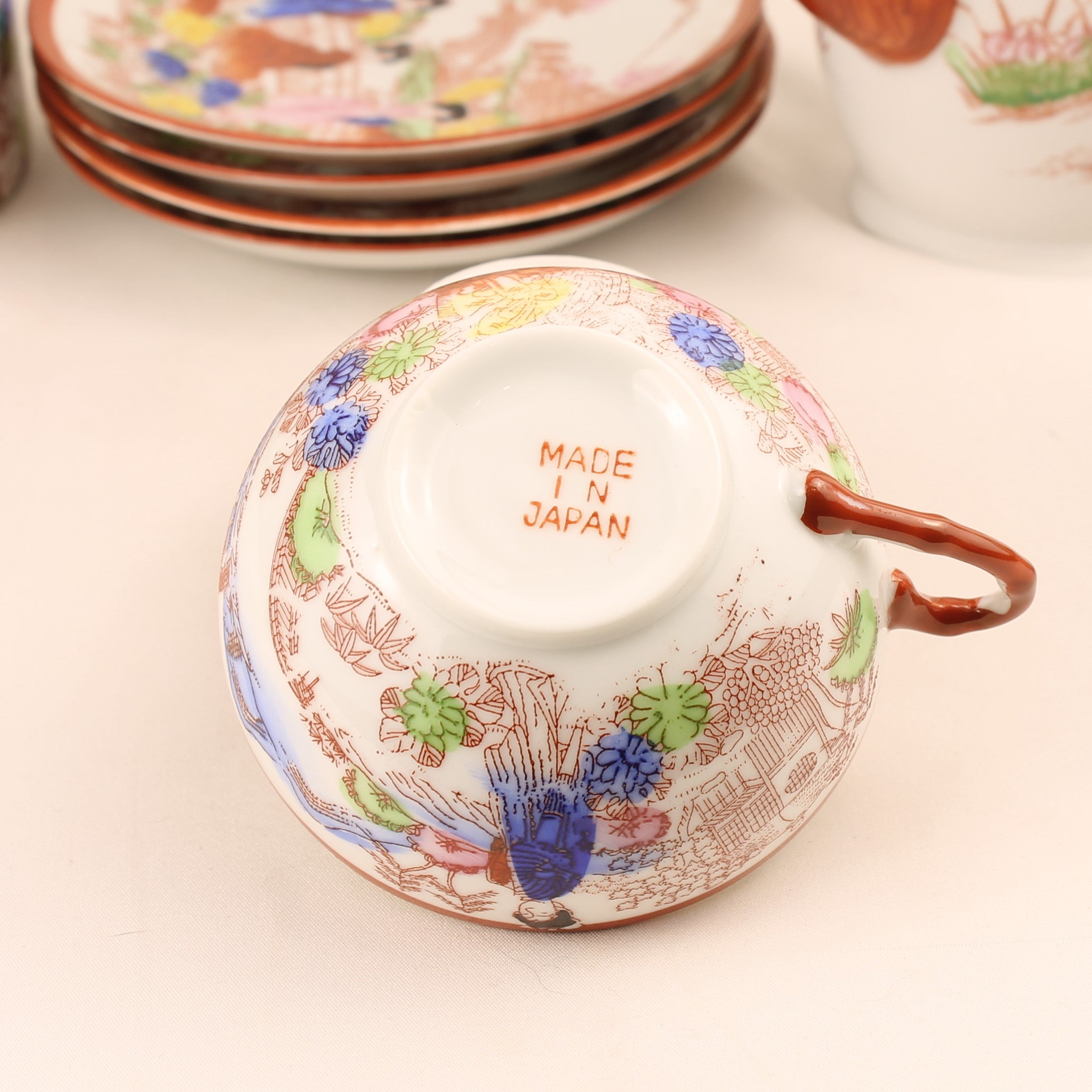 Japanse Geisha Theeset – 2 Theepotten – 4 Kop & Schotel – Made in Japan ca. 1950