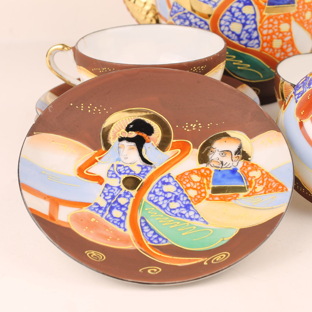 Japanse Satsuma Stijl Theeset met Draken Theepot – Eggshell Porselein & Moriage Decor – Showa Periode