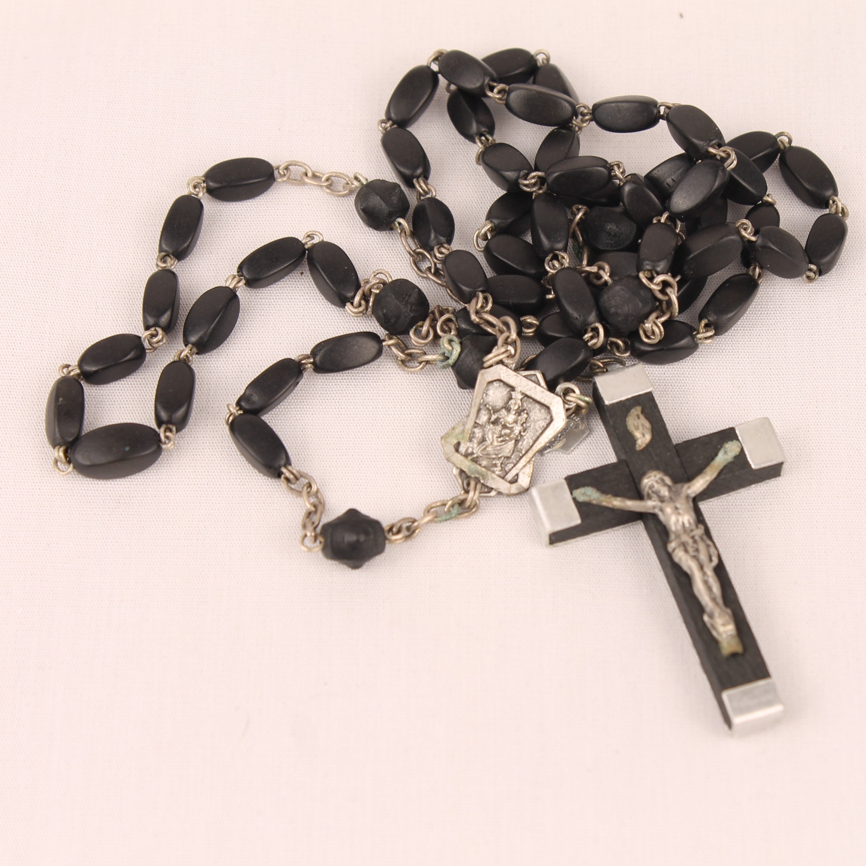 Franse Rozenkrans met Houten Kralen en Kruis - ca. 1950–1970