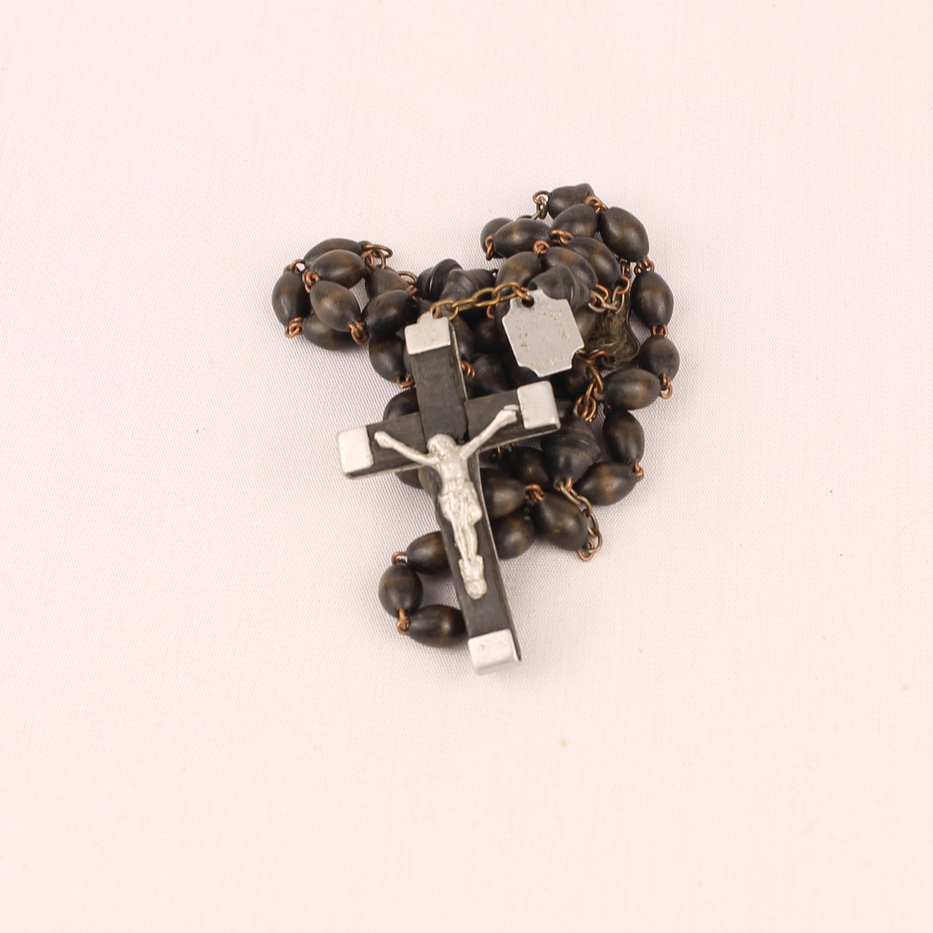 Franse Rozenkrans met Houten Kralen en Crucifix