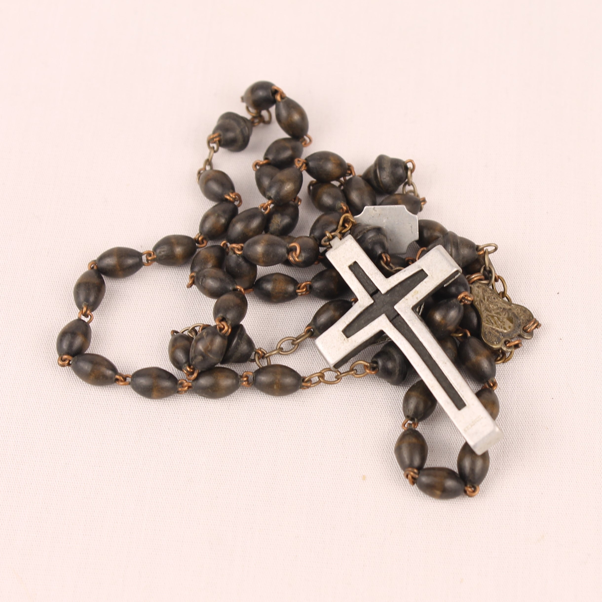 Franse Rozenkrans met Houten Kralen en Crucifix