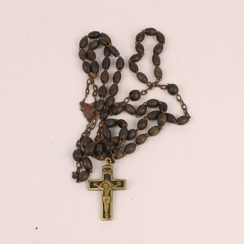 Rozenkrans met Donkere Kralen en Messing Kruis ca 1920-1950