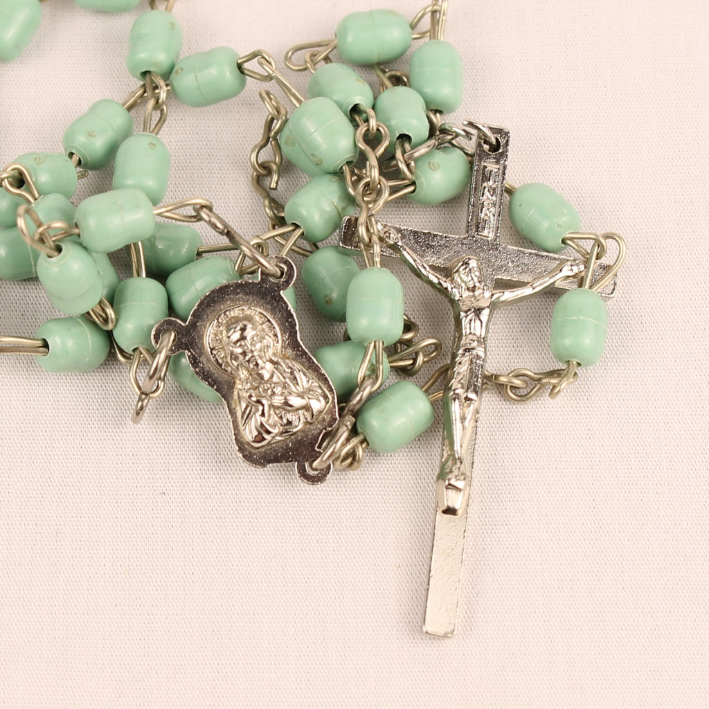 Italiaanse rozenkrans met mintgroene kralen en crucifix