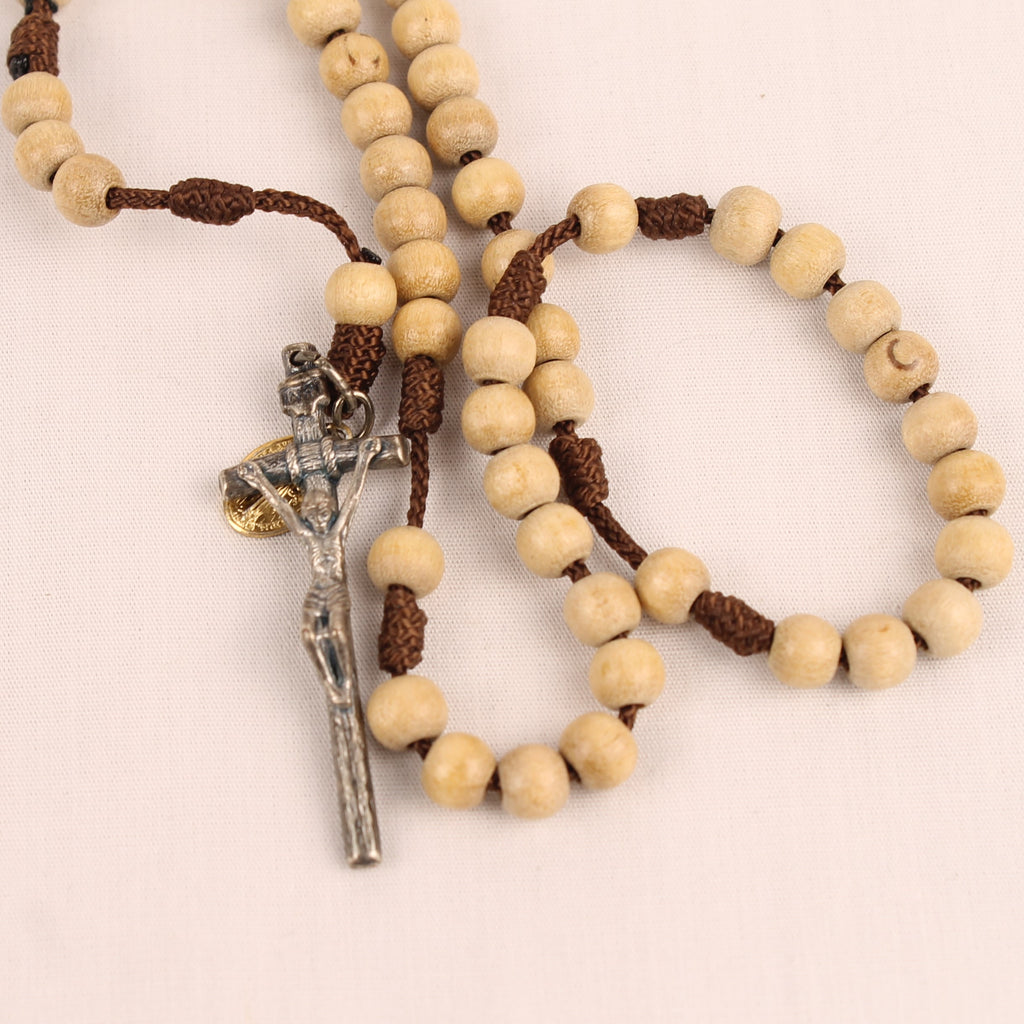 Houten rozenkrans met miraculeuze medaille en crucifix