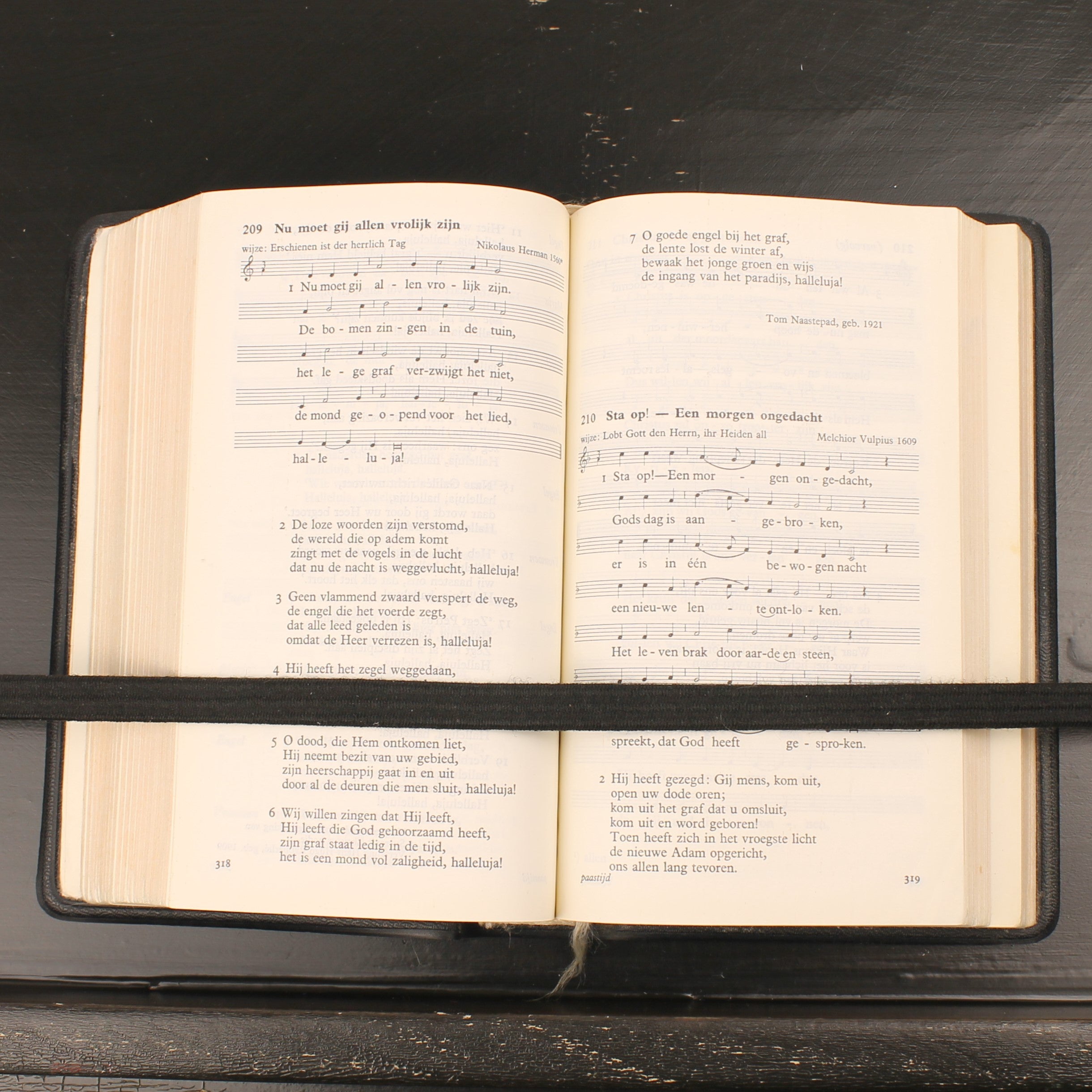 Liedboek voor de Kerken 1973 – Zwart kunstleren band met goudopdruk