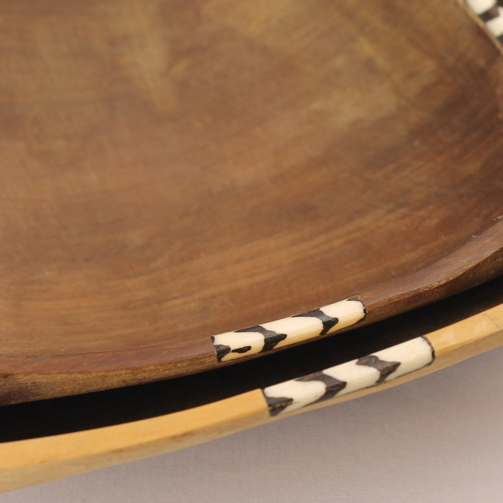 Handgesneden Houten Schaaltjes met Inleg (2) – Vintage Afrikaans – Nesting Set