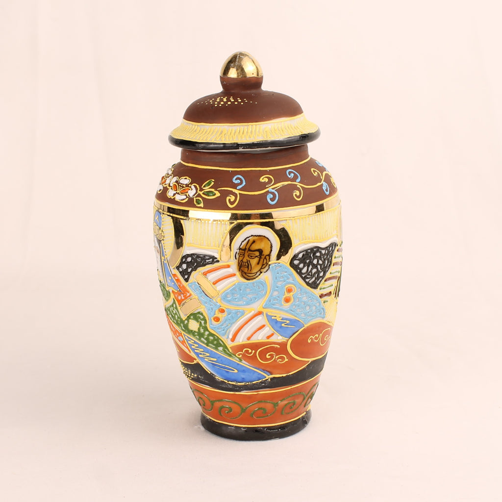 Satsuma stijl dekselvaas met Moriage decor – Japan – handbeschilderd