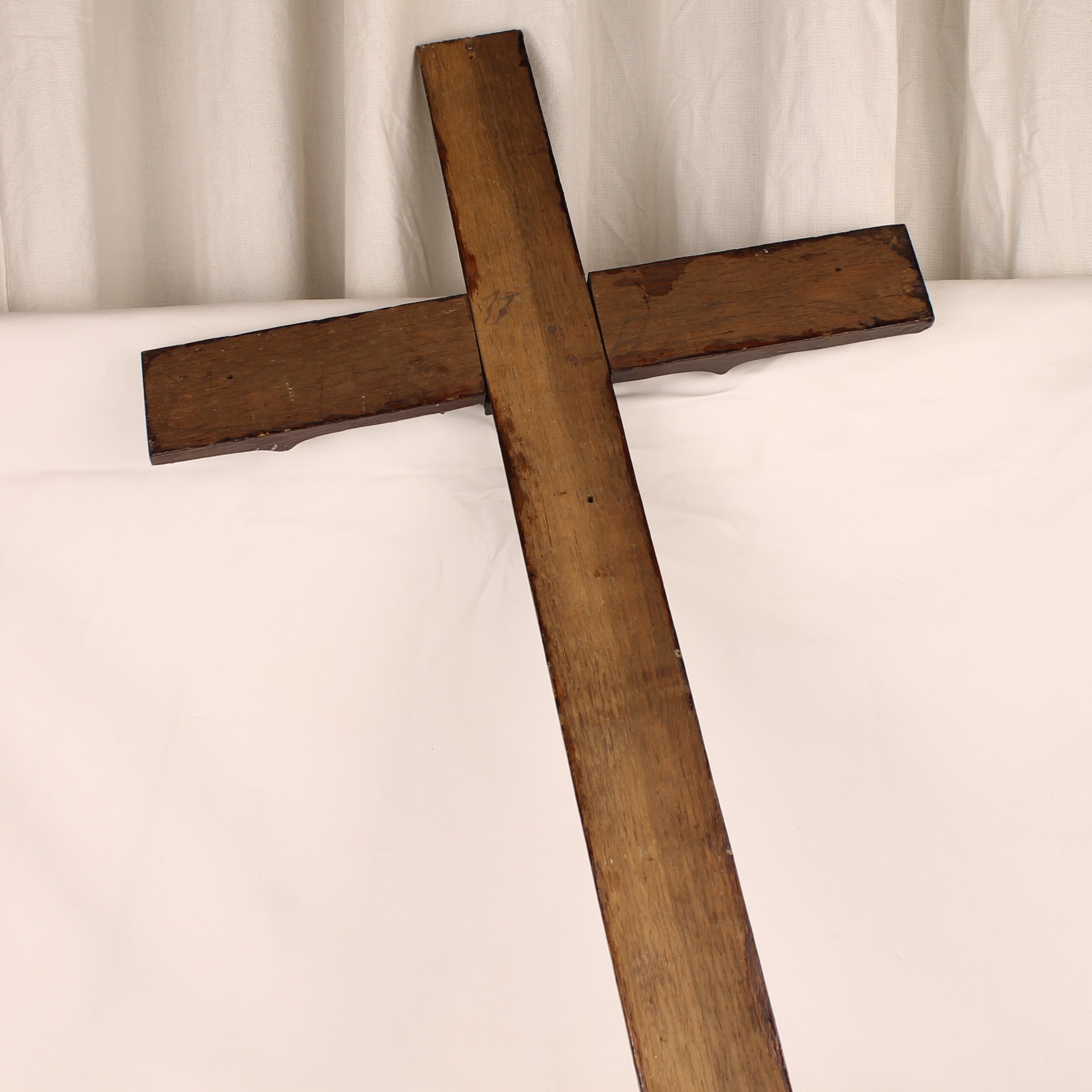 Crucifix met Verguld Corpus ca. 1900-1930 – Origineel Kruis – Doorleefd Karakter