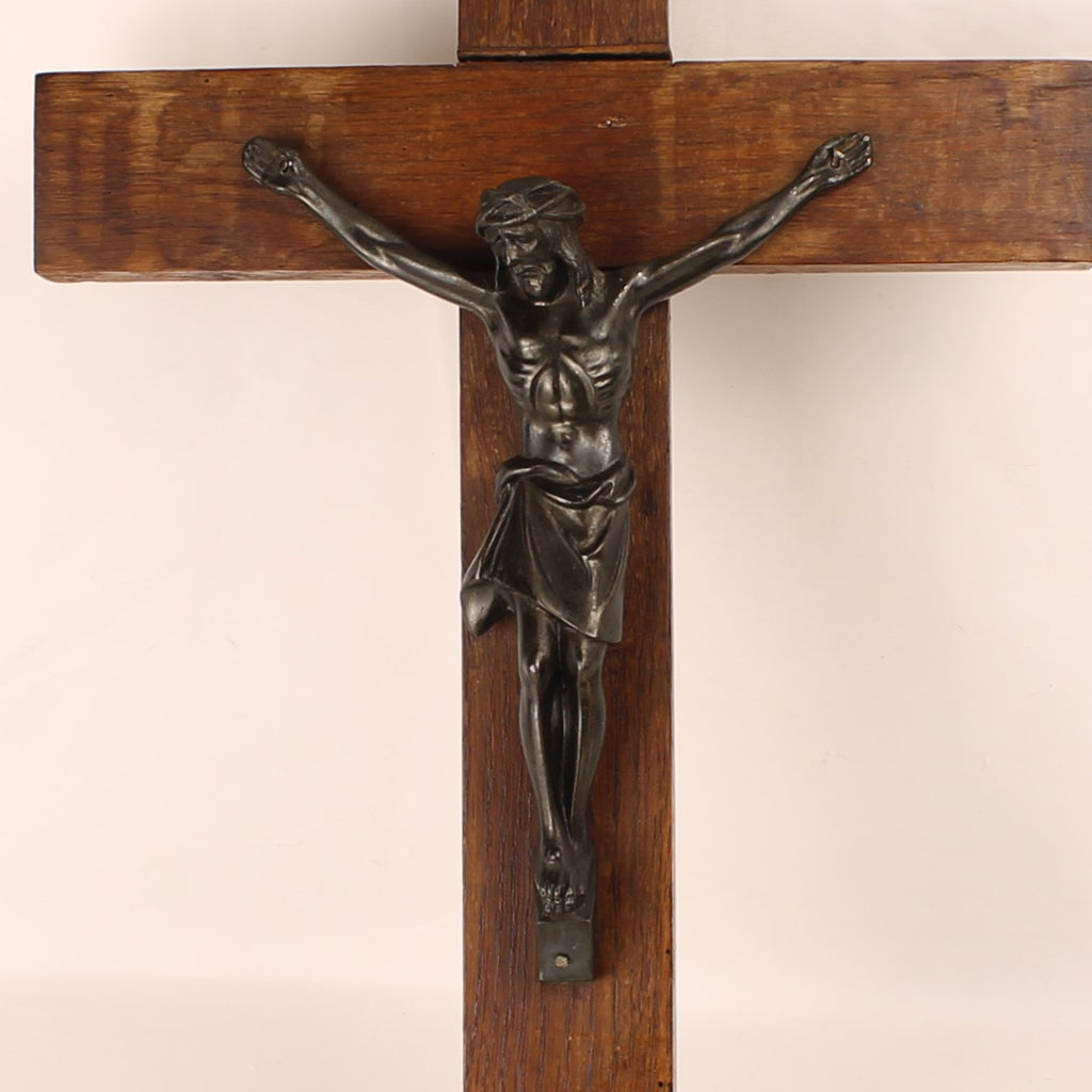 Houten Wandkruis met Metalen Corpus – Groot Formaat 40 cm – Katholiek