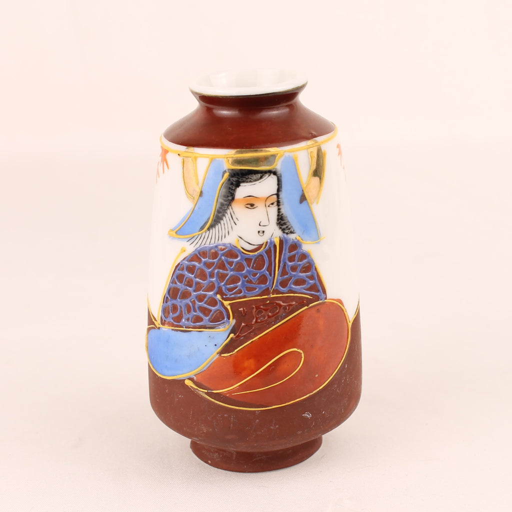 Japans Satsuma Stijl Vaasje – Moriage Decoratie – Geisha – 9,5 cm
