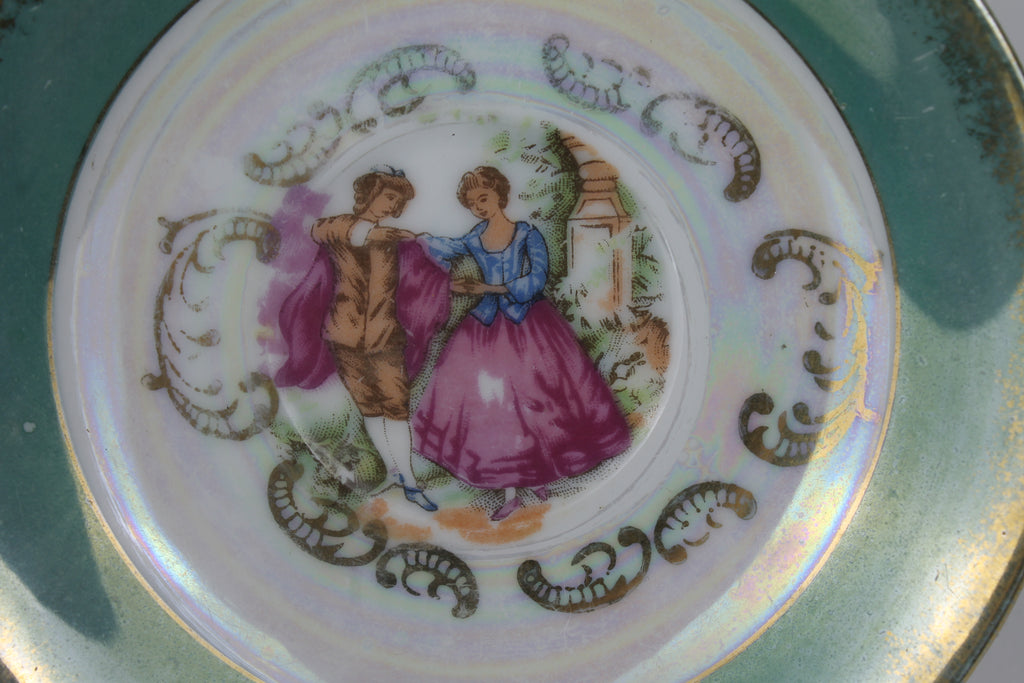 Set van 2 Vintage Lusterware Mini-Schoteltjes – Romantische Rococo Scènes – Goudaccenten