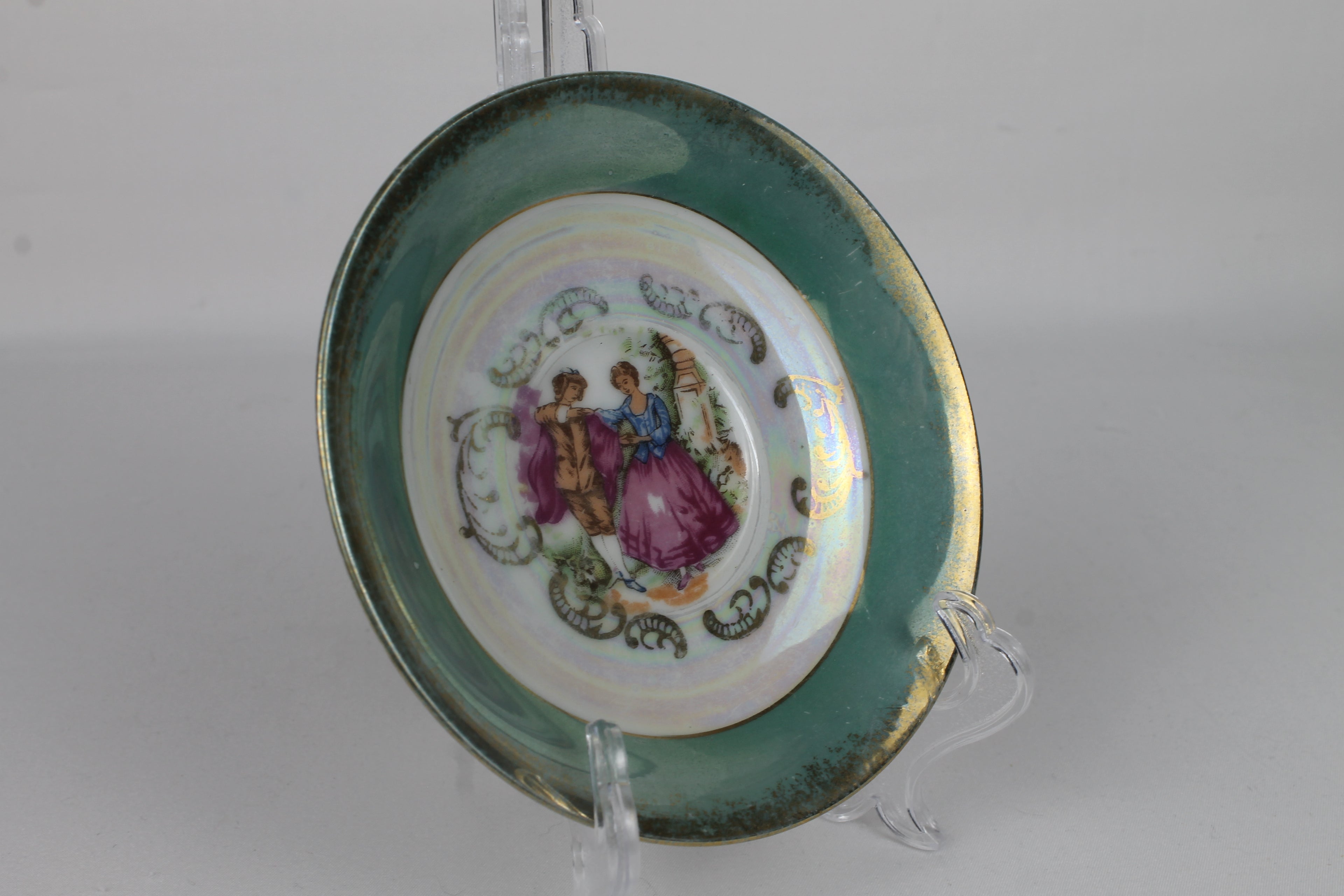 Set van 2 Vintage Lusterware Mini-Schoteltjes – Romantische Rococo Scènes – Goudaccenten