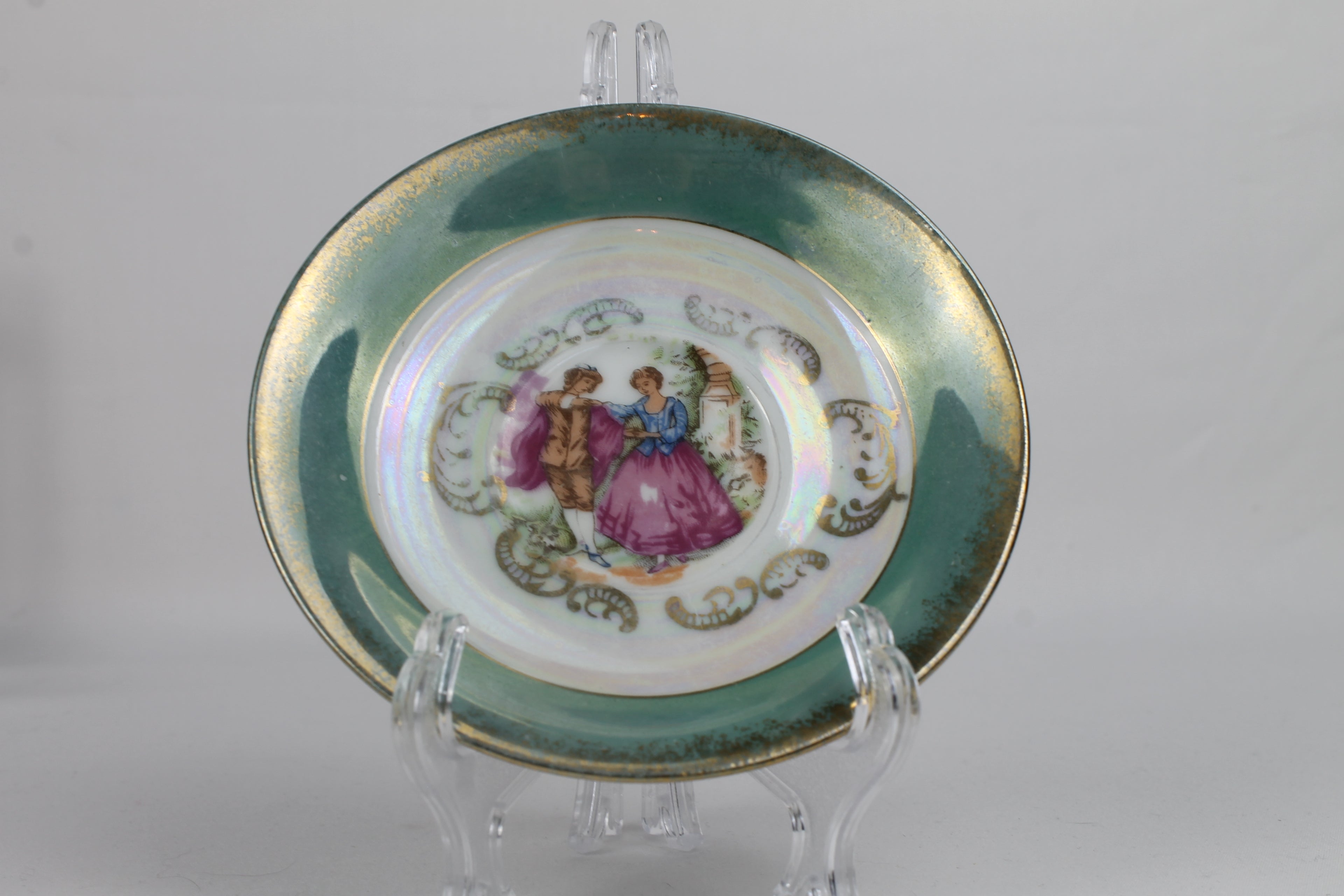 Set van 2 Vintage Lusterware Mini-Schoteltjes – Romantische Rococo Scènes – Goudaccenten