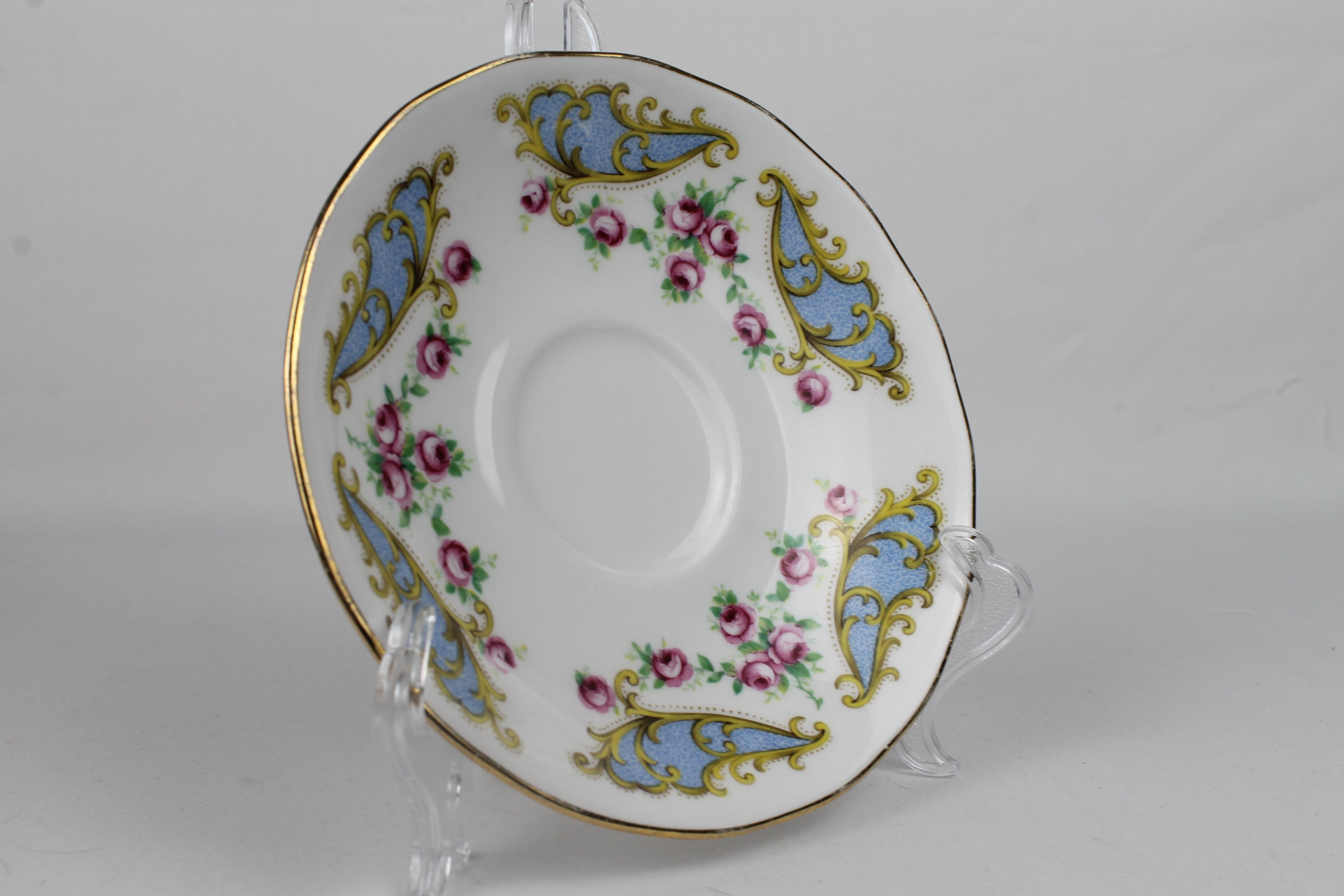 Gainsborough Bone China Schoteltjes - H67 - 6/9 - Roosjes & Goud Decor - Set (2)