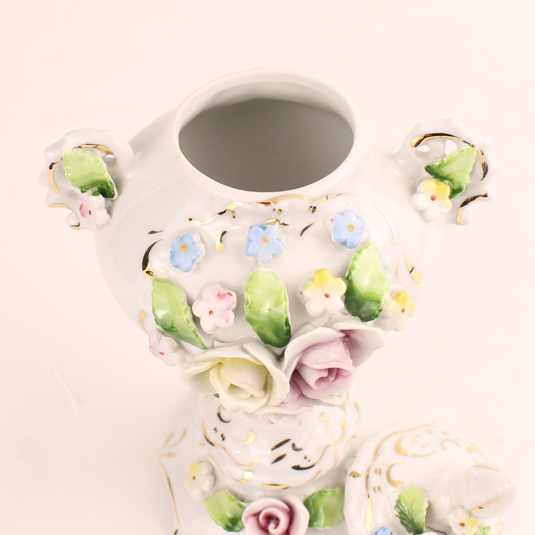 OK & Co Germany - Porseleinen dekselvaas - Rozen Appliqué Goud Decor