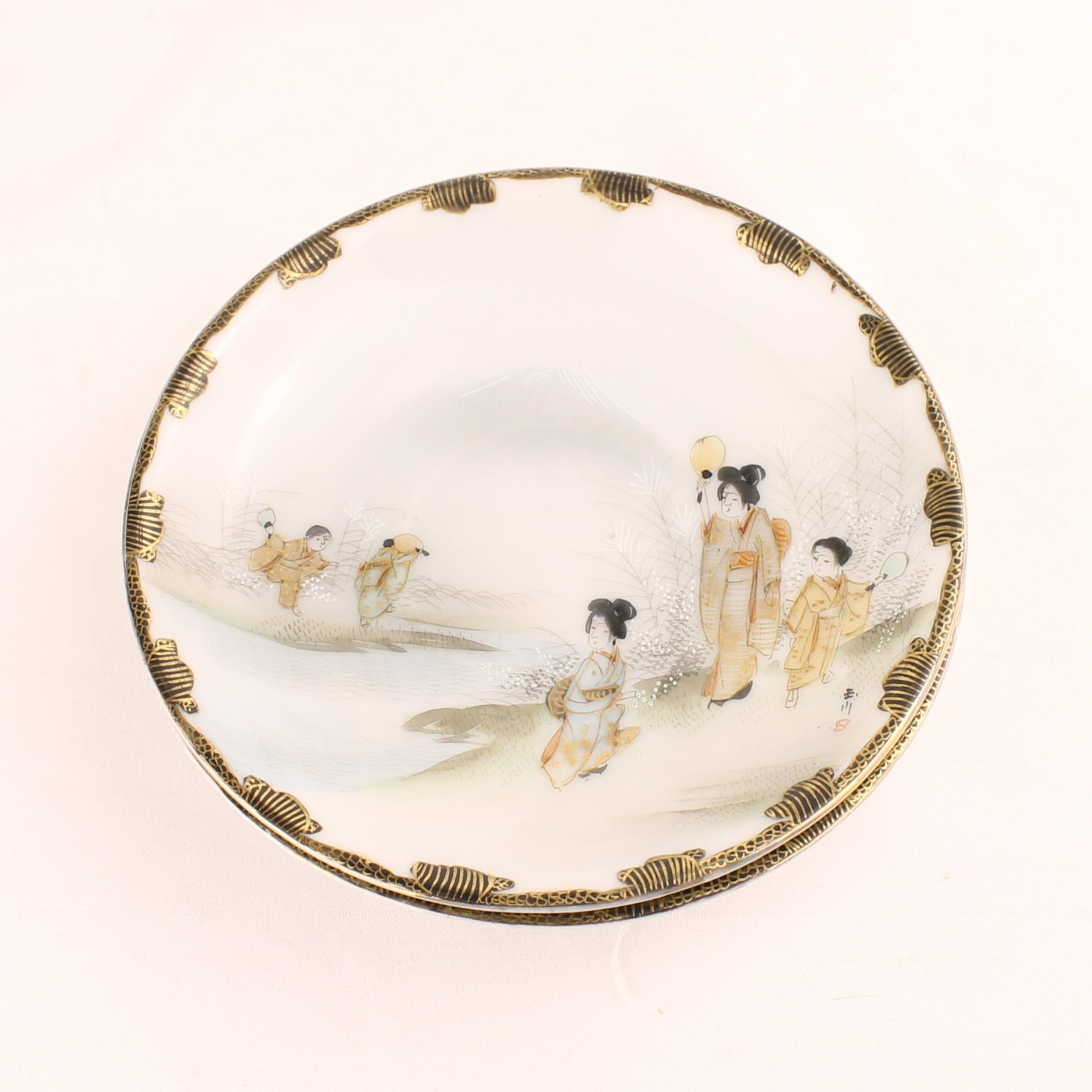 EADES Fine Japanese Porcelain – Vintage Handgeschilderde Schoteltjes (3)