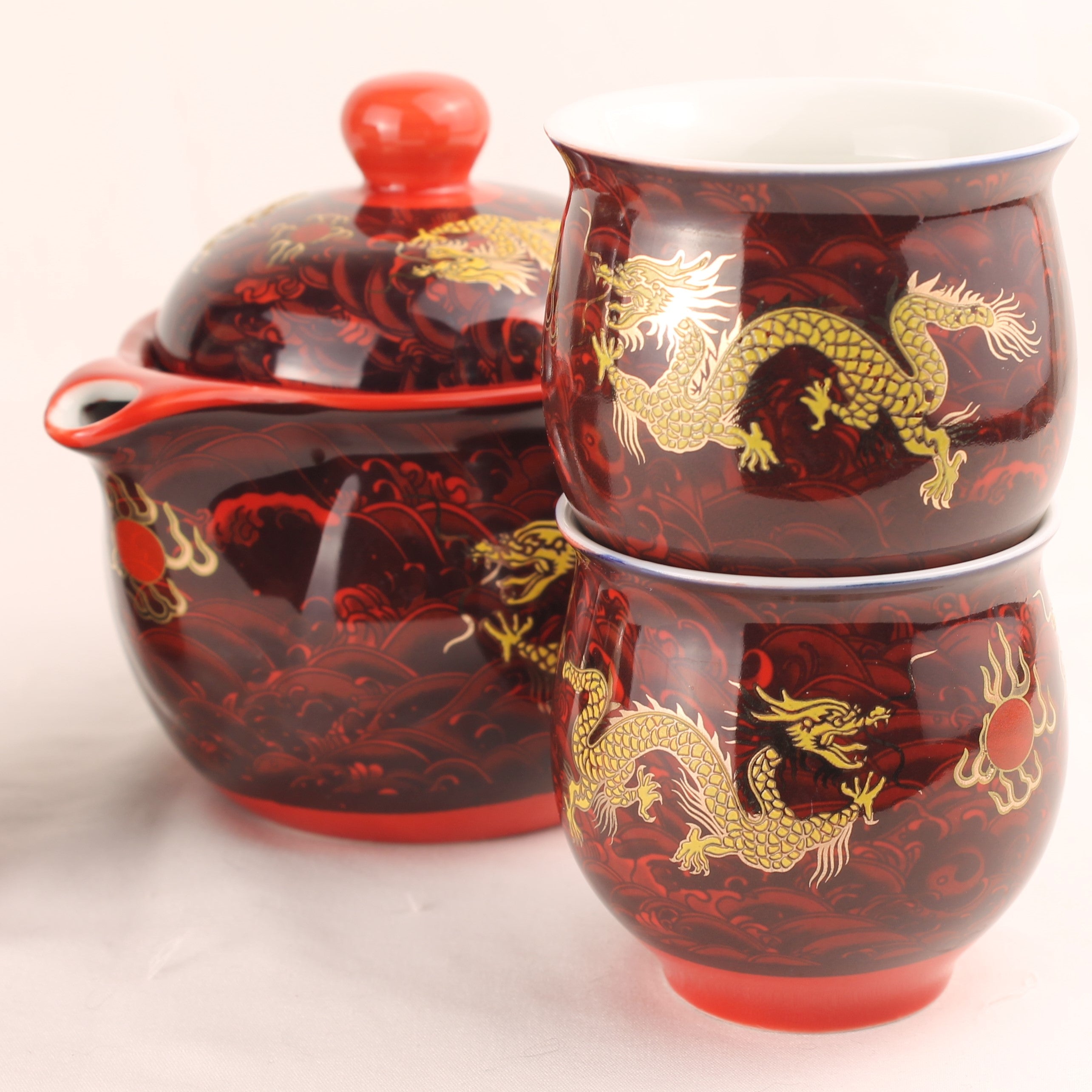 Chinese Gongfu Theeset met Drakenmotief in Originele Doos – Dubbelwandige Kopjes