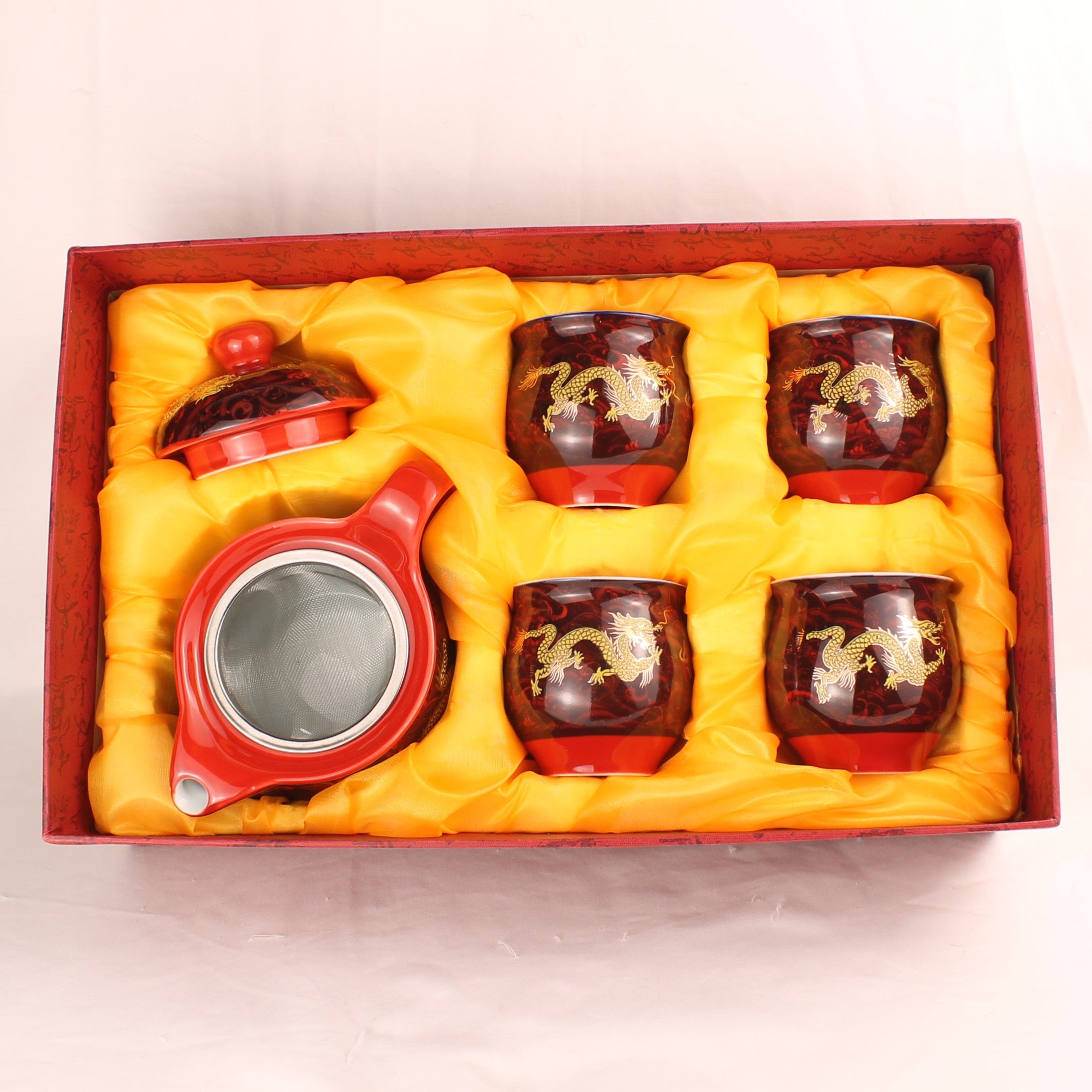 Chinese Gongfu Theeset met Drakenmotief in Originele Doos – Dubbelwandige Kopjes