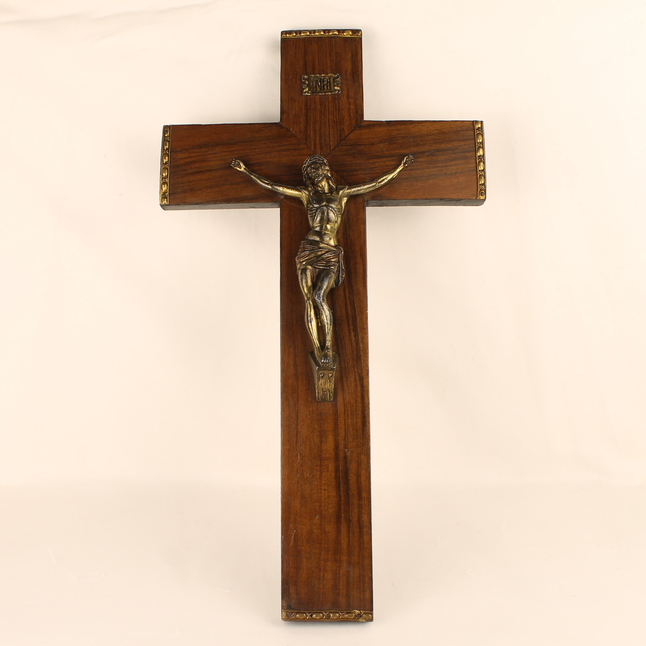 Groot Houten Wandkruis met Verguld Christus Corpus en INRI - 45 cm - Katholieke Devotionalia
