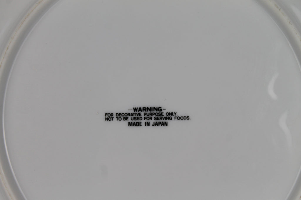 Decorative Japanese Porcelain Wall Plate – Praying Hands – Religious Icons