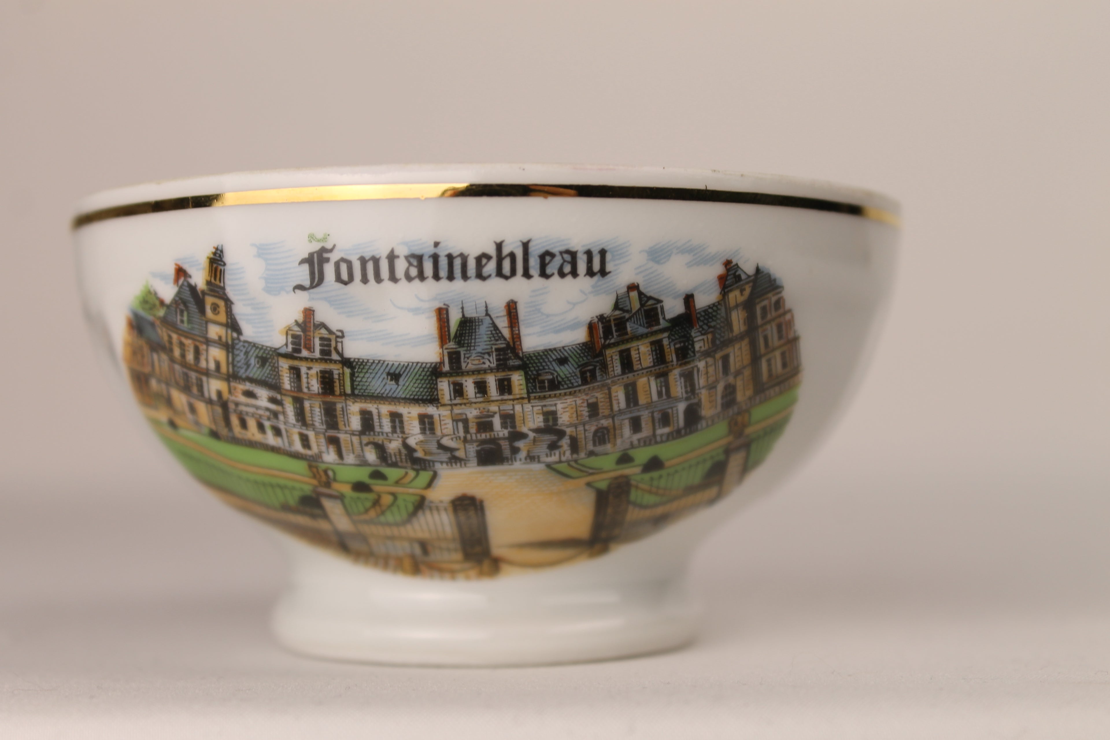 Limoges Porseleinen Schaaltje - Fontainebleau - Goudaccenten