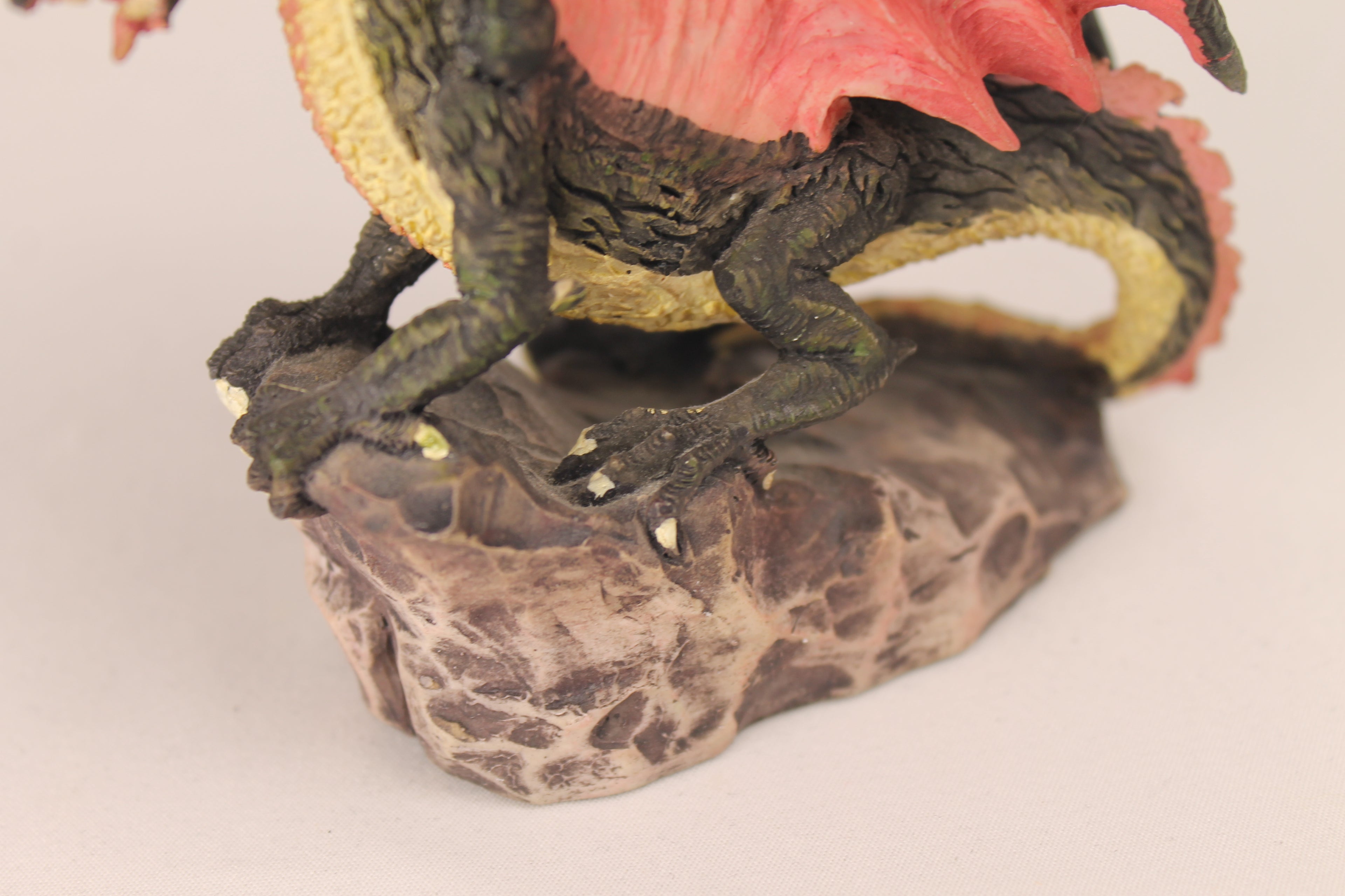Dragon Figurine by Kimahri Studio | Resin with hand-painted details