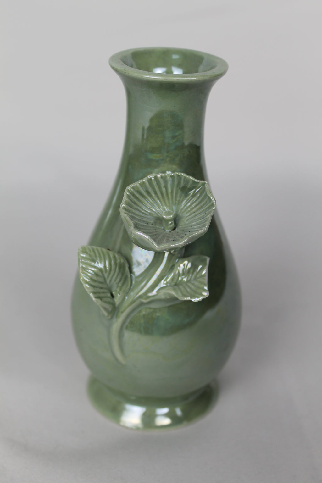 Set of two: Green ceramic vases with flowers | Gloss glaze