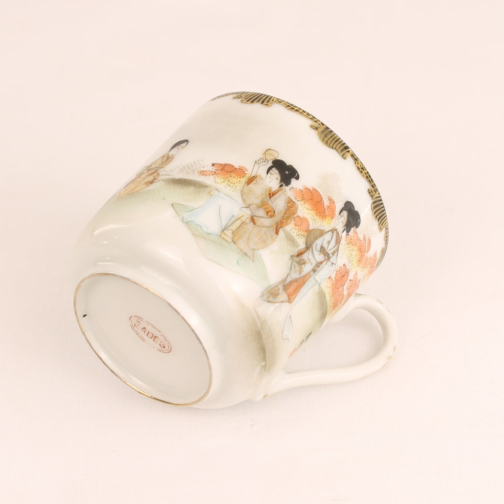 Japanse Handbeschilderde Eggshell Porseleinen Kop en Schotels | Set van 3 | EADES | ca. 1920-1935